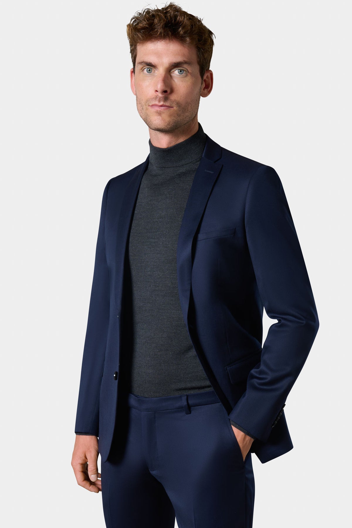 Americana de traje entallada en lana Super 120's