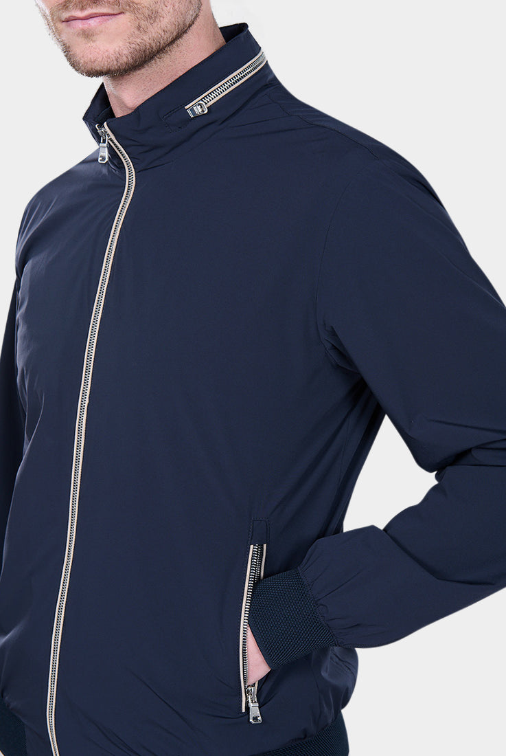 Tissu stretch, déperlant et infroissable Stark — Blouson Jerem, intérieur semi-doublé