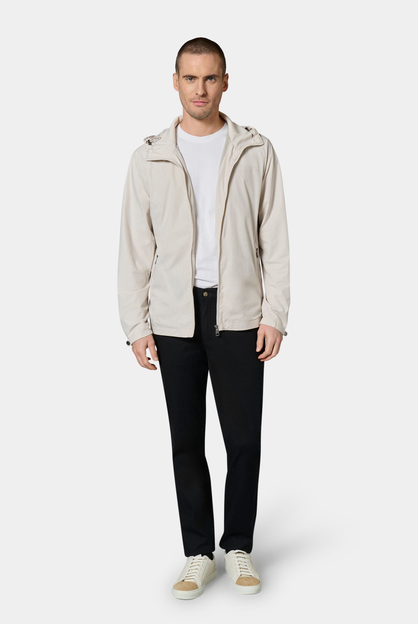 Blouson capuche déperlant technique activewear Rundo Jerem vue 3