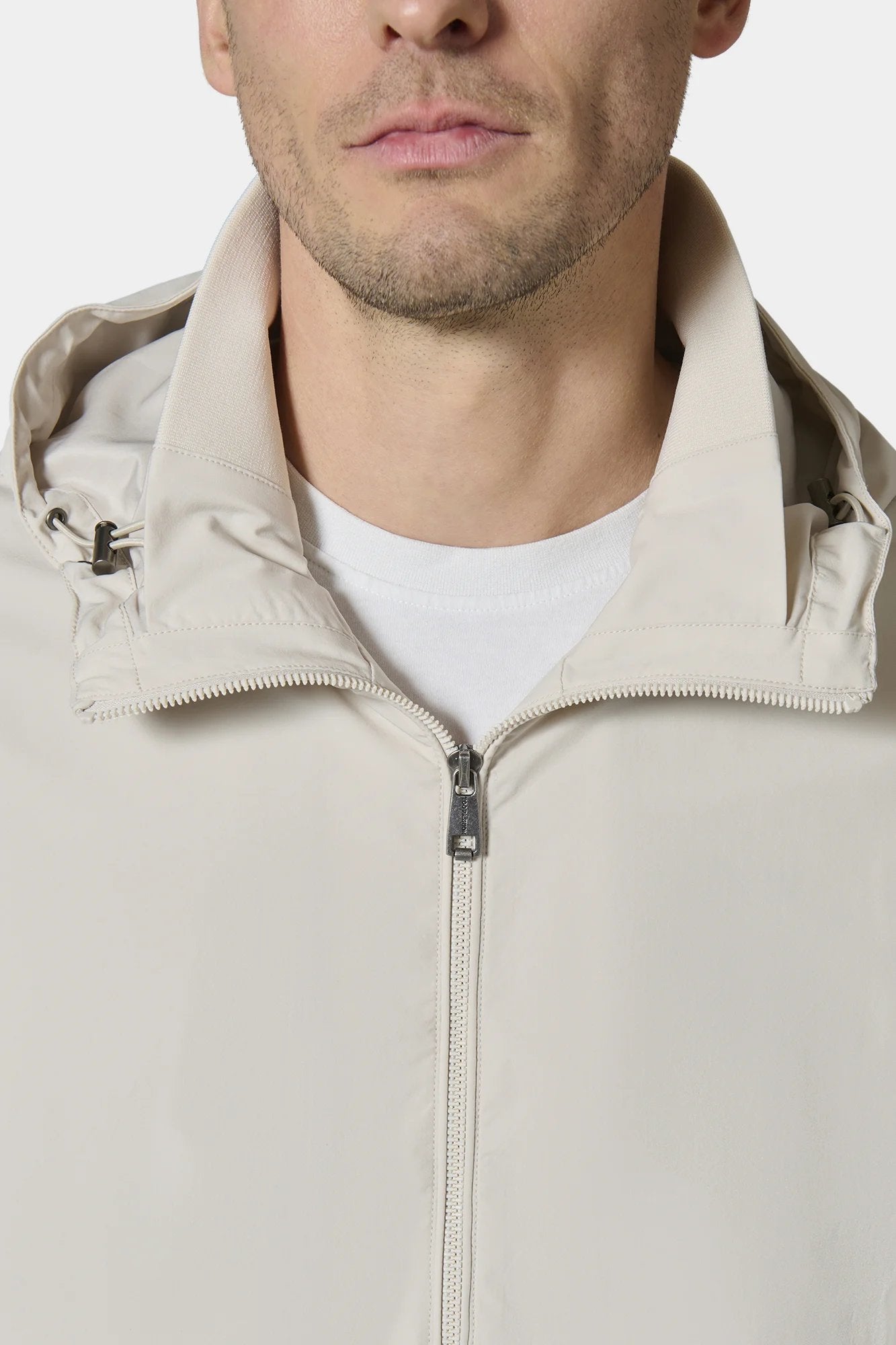 Blouson capuche déperlant technique activewear Rundo Jerem vue 2