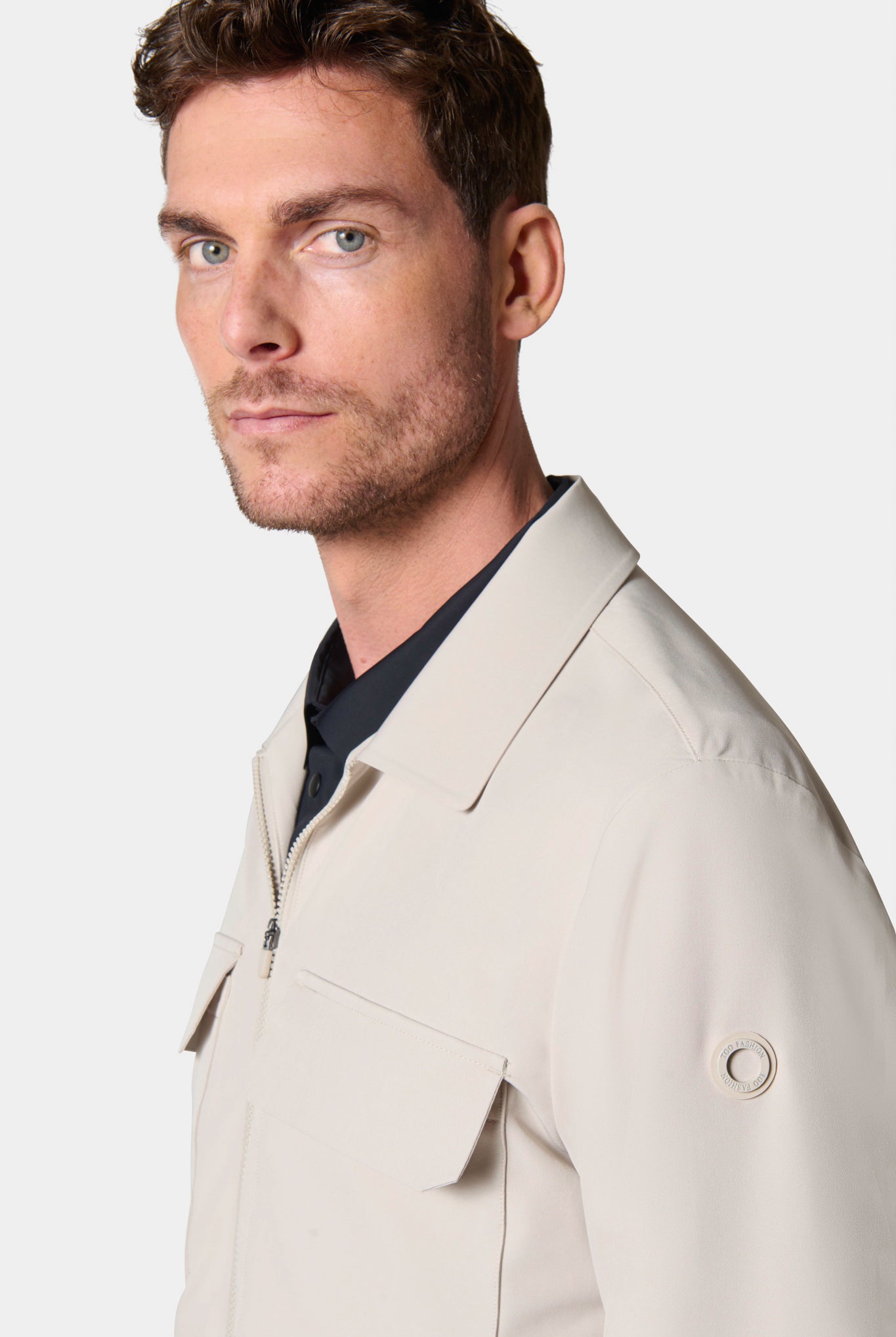 Blouson col chemise, tissu déperlant Jerem, col chemise vue 6