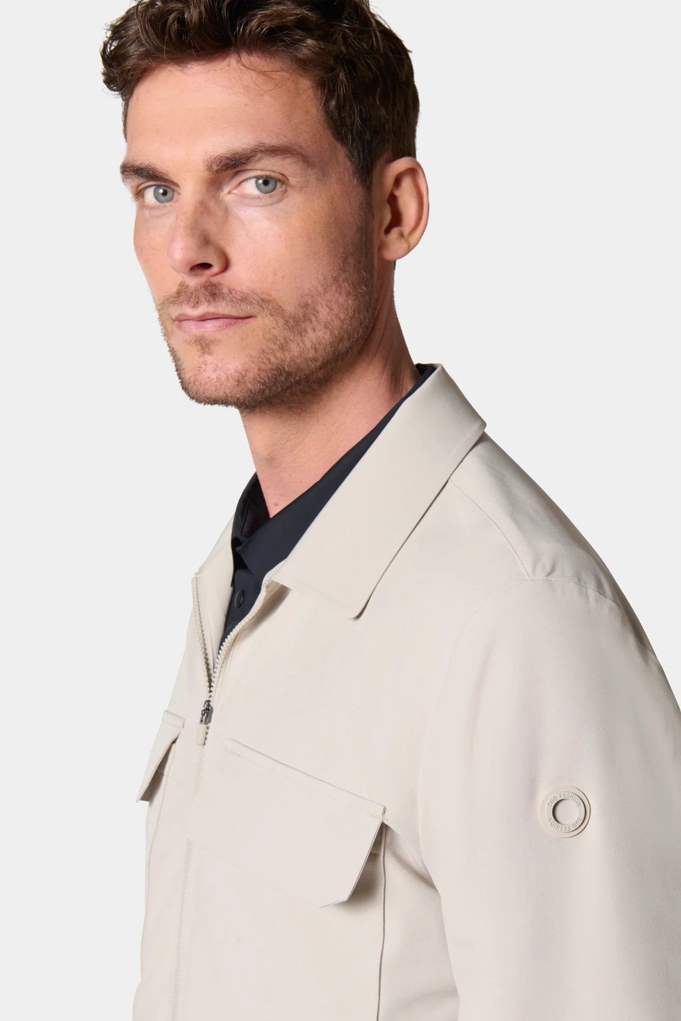 Blouson col chemise, tissu déperlant Jerem, col chemise vue 6