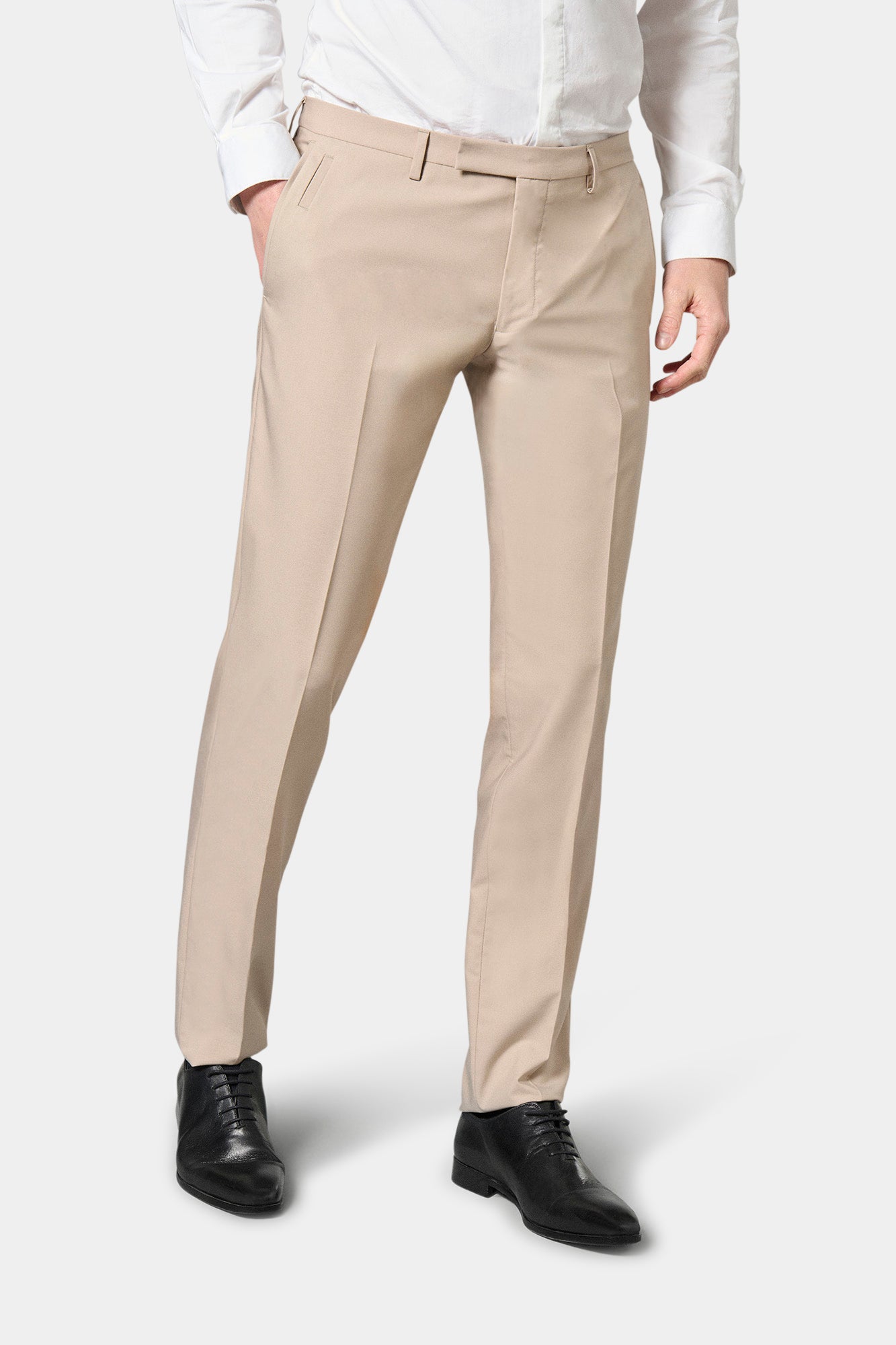 Pantalon de costume ajusté en sergé technique stretch Jerem, jambes semi-doublées, intérieur semi-doublé, coloris écru