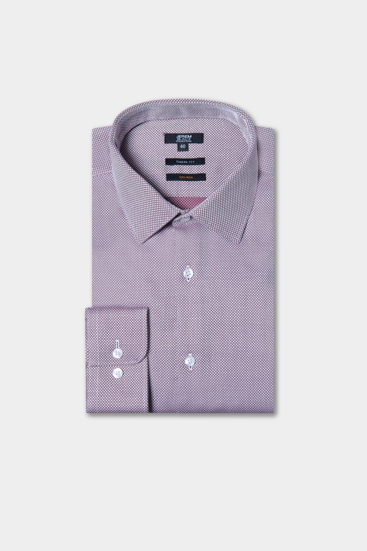 Straight-cut non-iron shirt with diamond motif