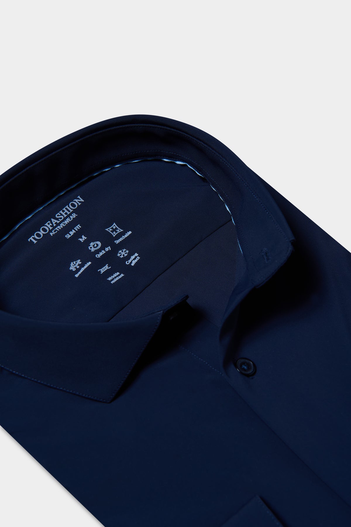 Slim-fit crease-resistant stretch shirt, Activewear line