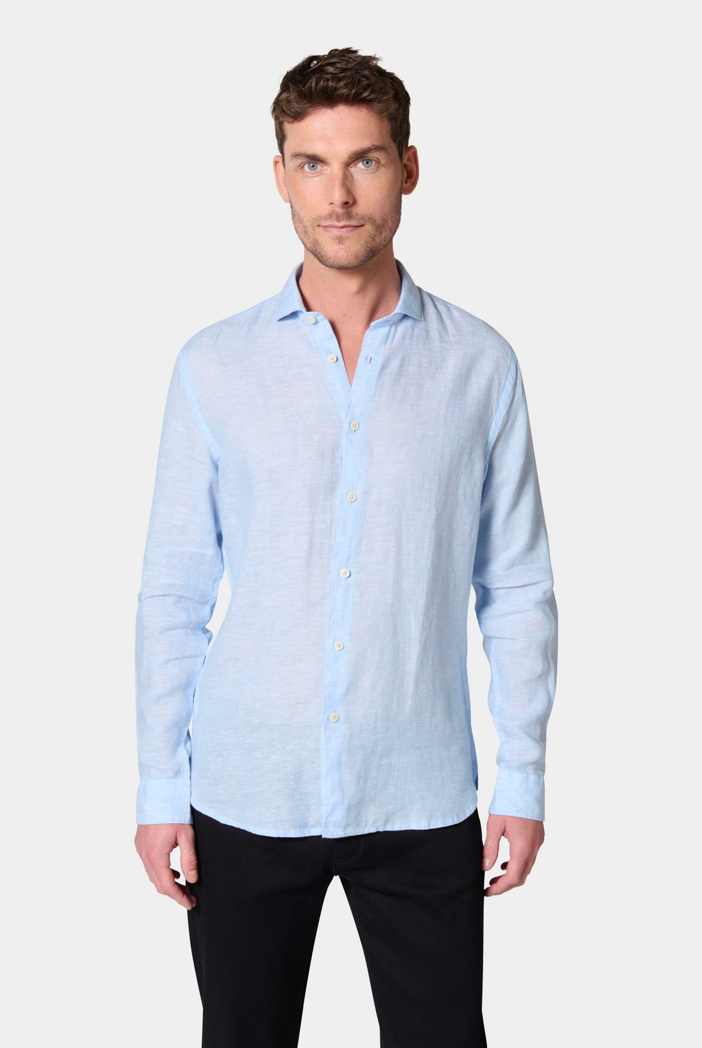 Pur lin col semi-italien coupe confortable — Chemise Jerem, col semi-italien, coupe confortable