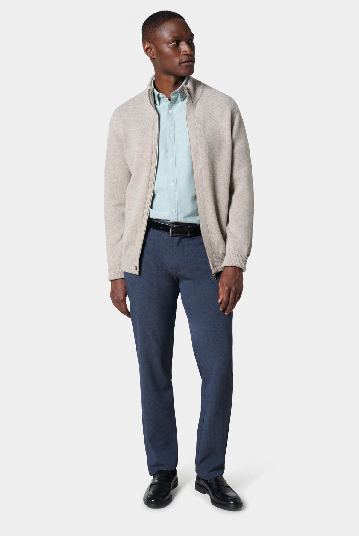Gilet zippé col montant en maille de laine Jerem Paris, détail de la matière