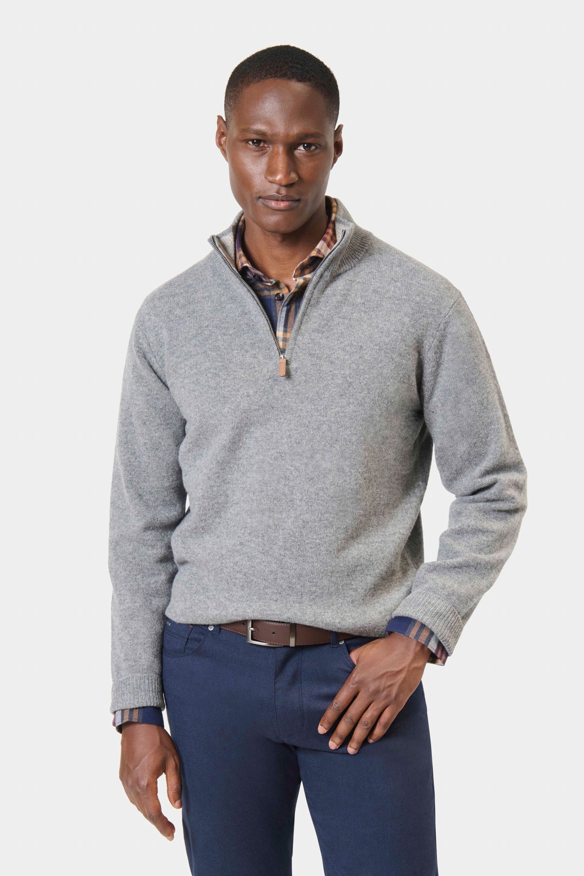 Pull col camionneur Numar — vue de trois-quarts