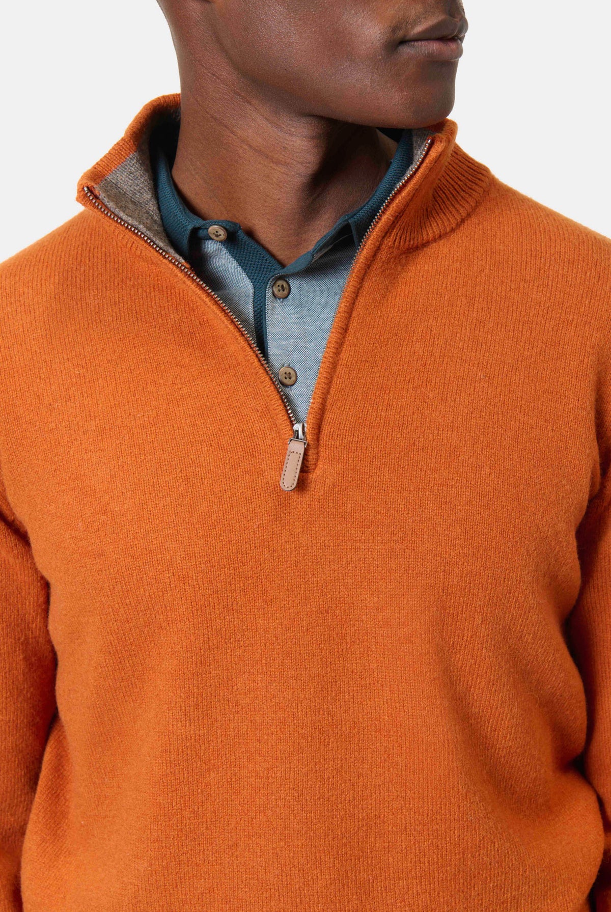 Pull col camionneur Numar — vue de face