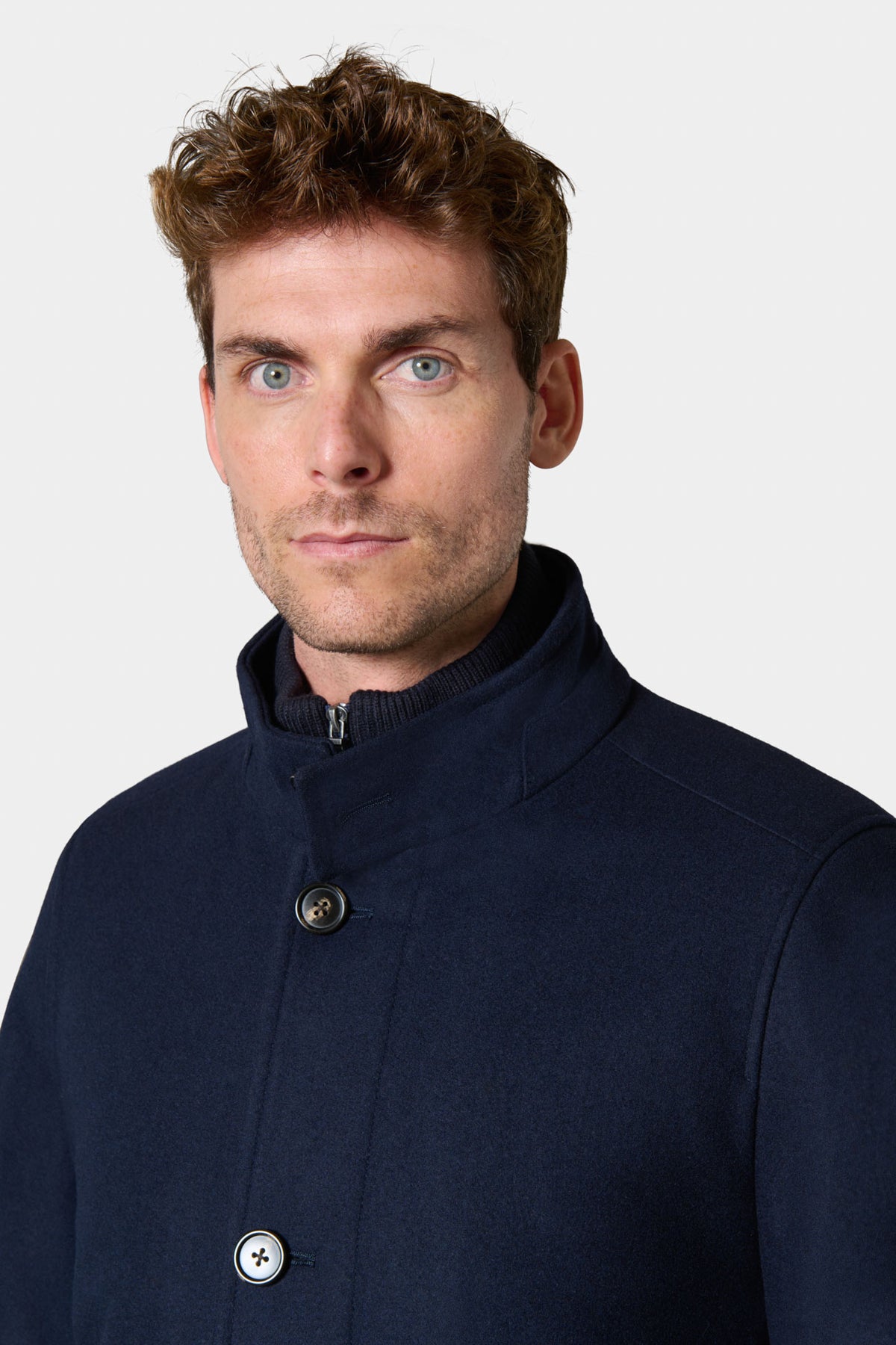 Manteau en laine col officier à plastron amovible