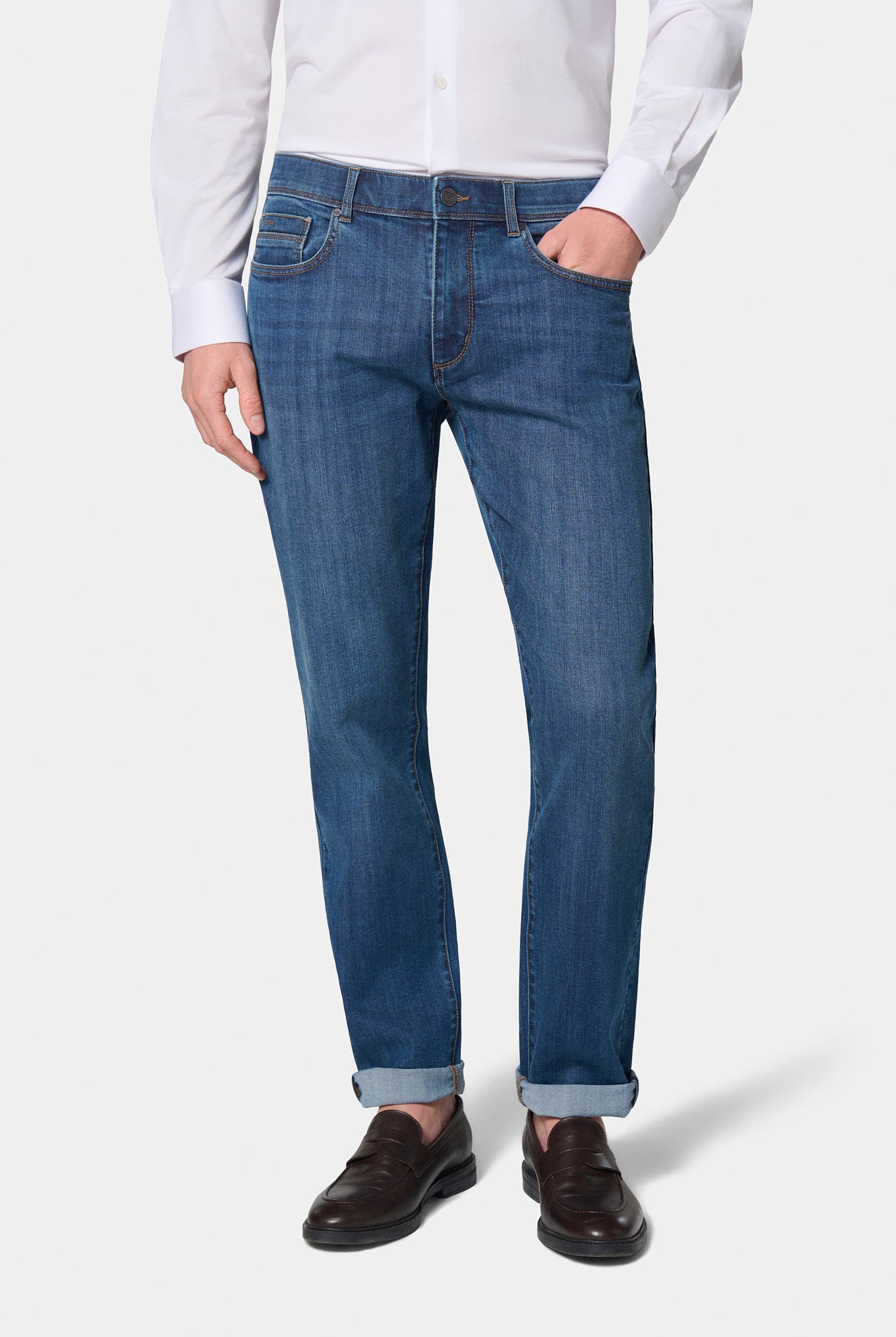 Jeans stretch coupe droite en denim délavé Jerem, poches plaquées surpiquées, coupe droite