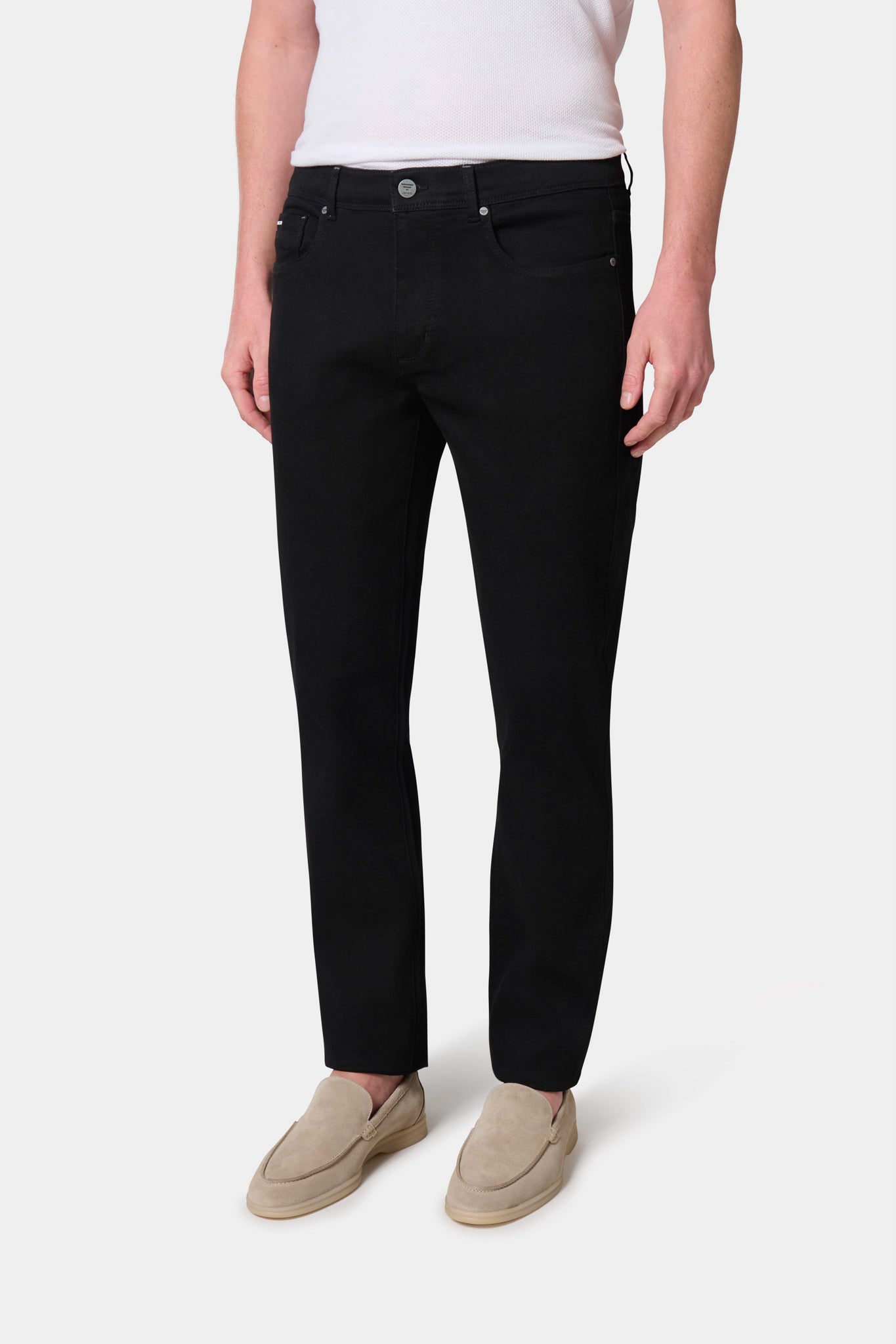 Jeans stretch coupe droite en denim noir Jerem, poches plaquées surpiquées, coupe droite