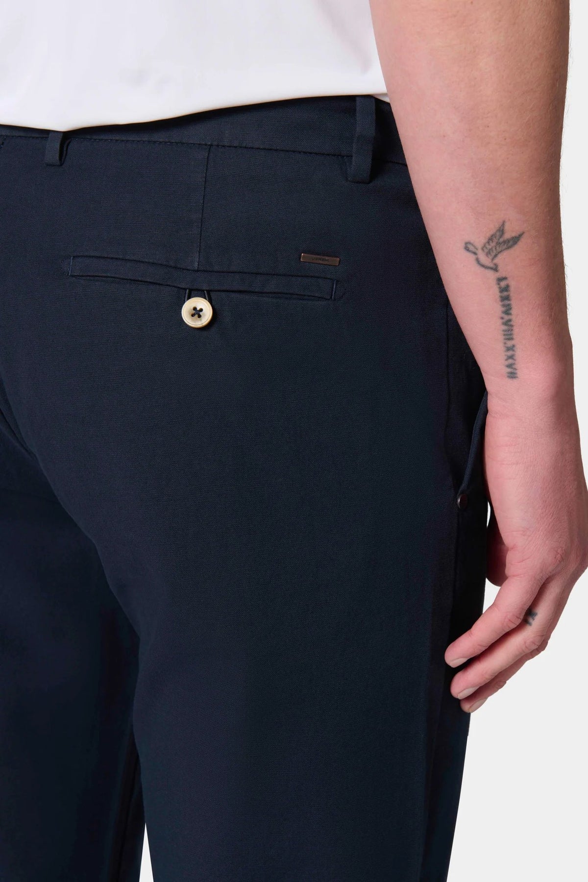 Pantalon Jerem, coupe droite, ceinture sartoriale stretch, coloris noir