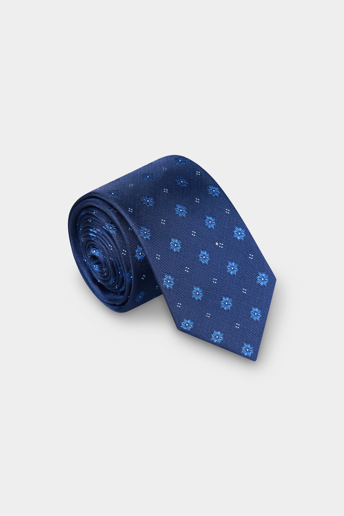 Cravate en soie jacquard à fleurs bleues