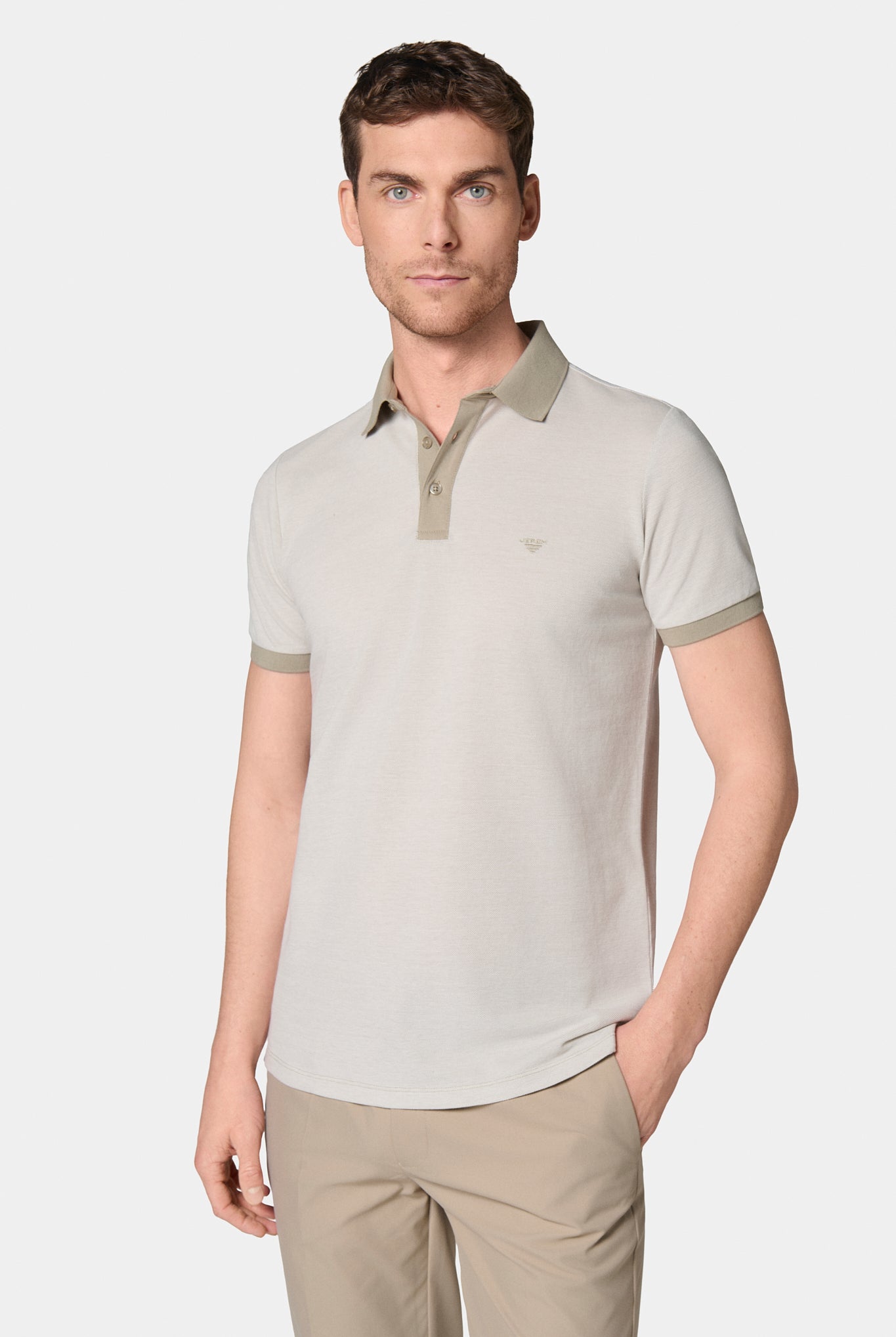 Polo en piqué de coton manches courtes Jerem, col chemise, manches courtes, coupe confortable, coloris beige