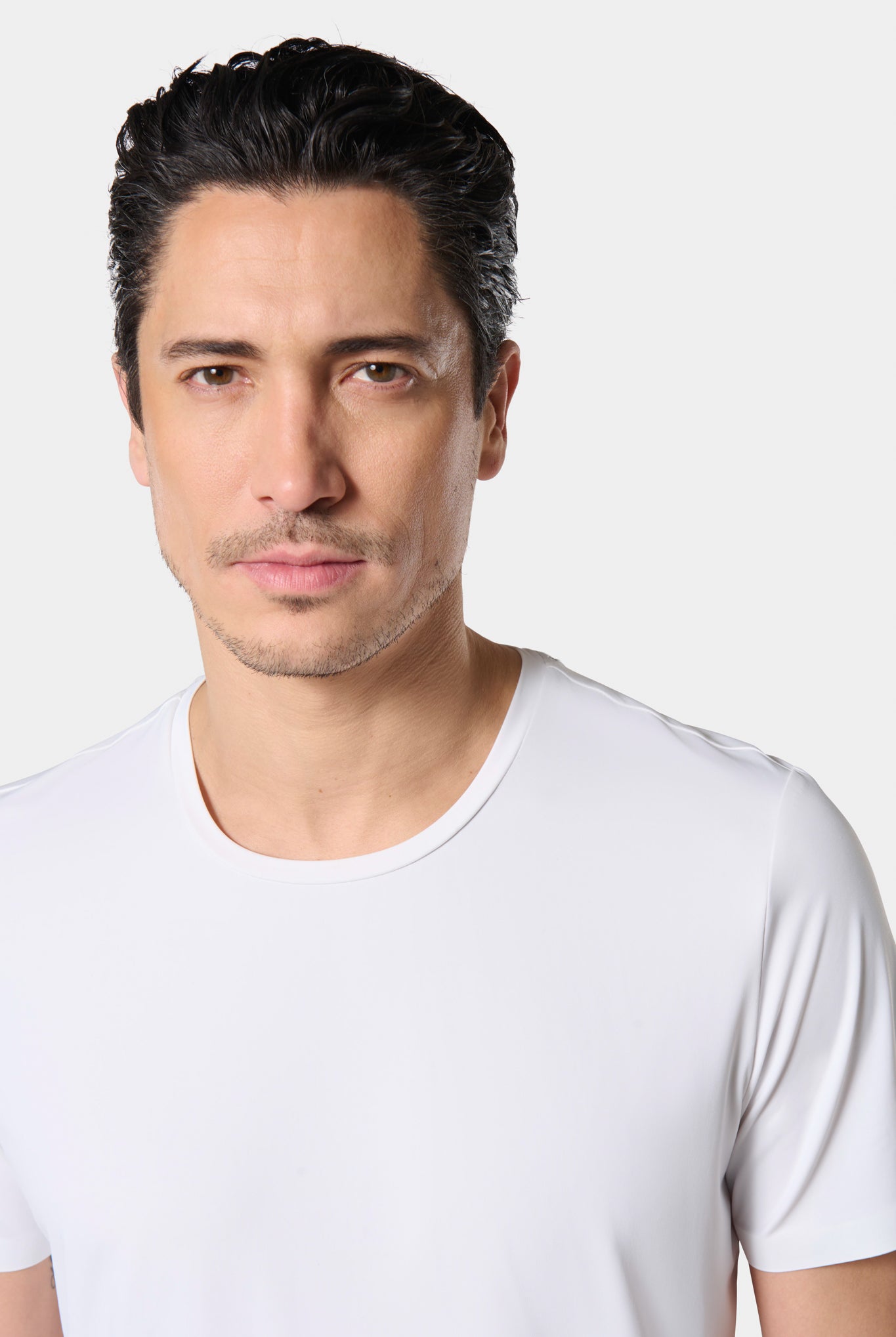 T-shirt, matière technique avec finitions thermocollées manches courtes ligne Activewear Jerem, coupe confortable, manches courtes