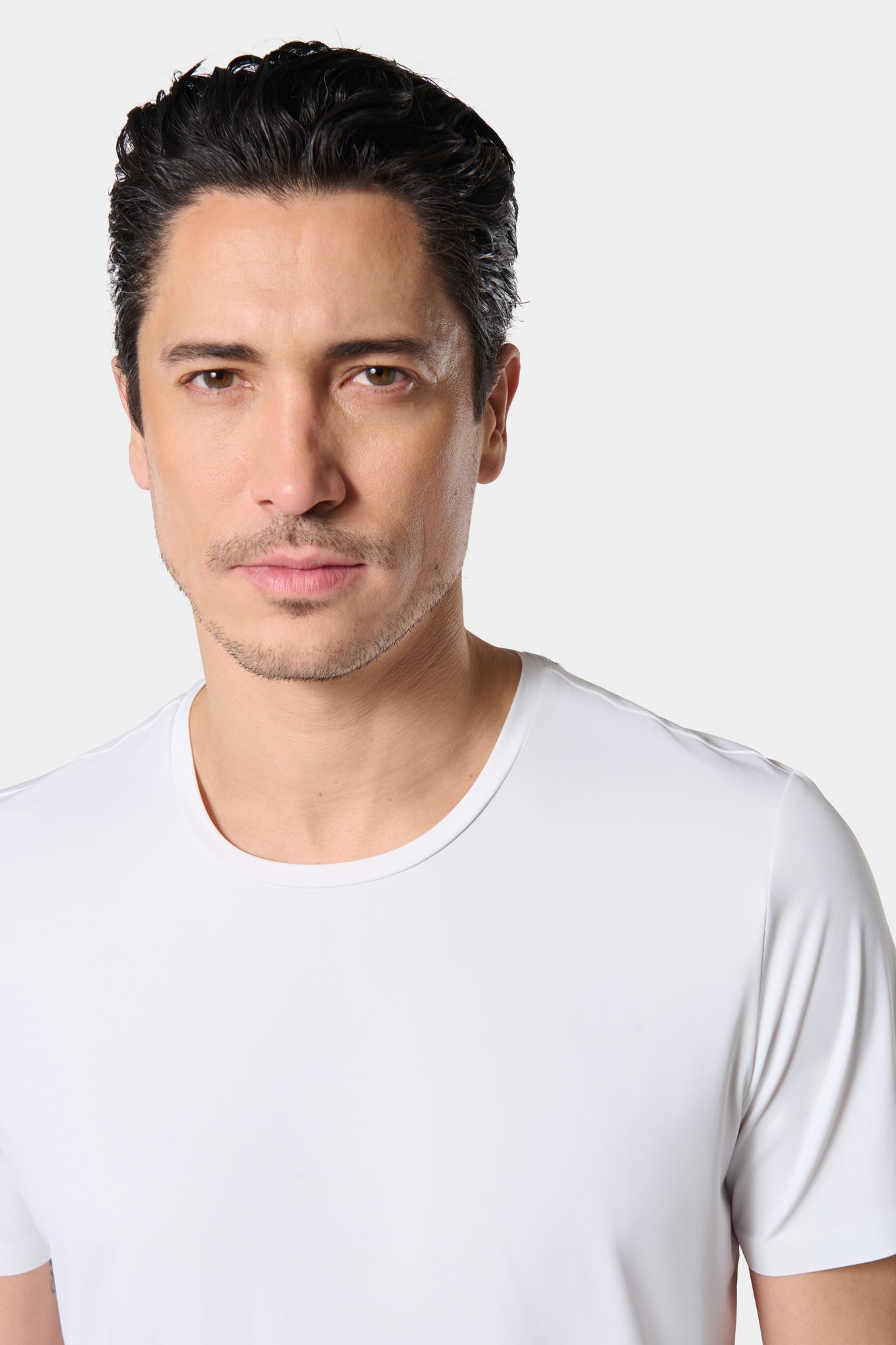 T-shirt, matière technique avec finitions thermocollées manches courtes ligne Activewear Jerem, coupe confortable, manches courtes