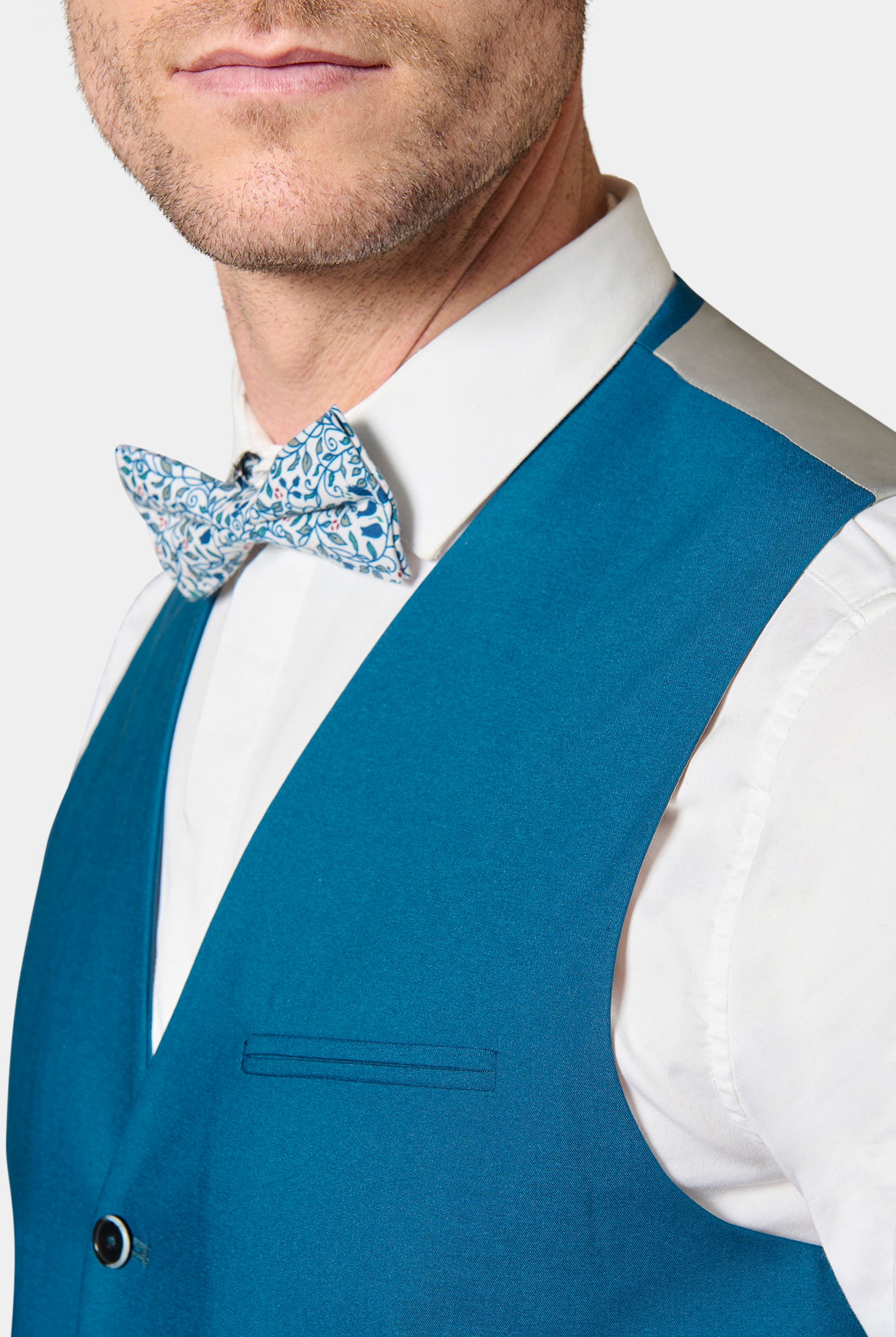 Gilet de costume ajustable, sergé technique stretch Jerem, simple boutonnage, entièrement doublée