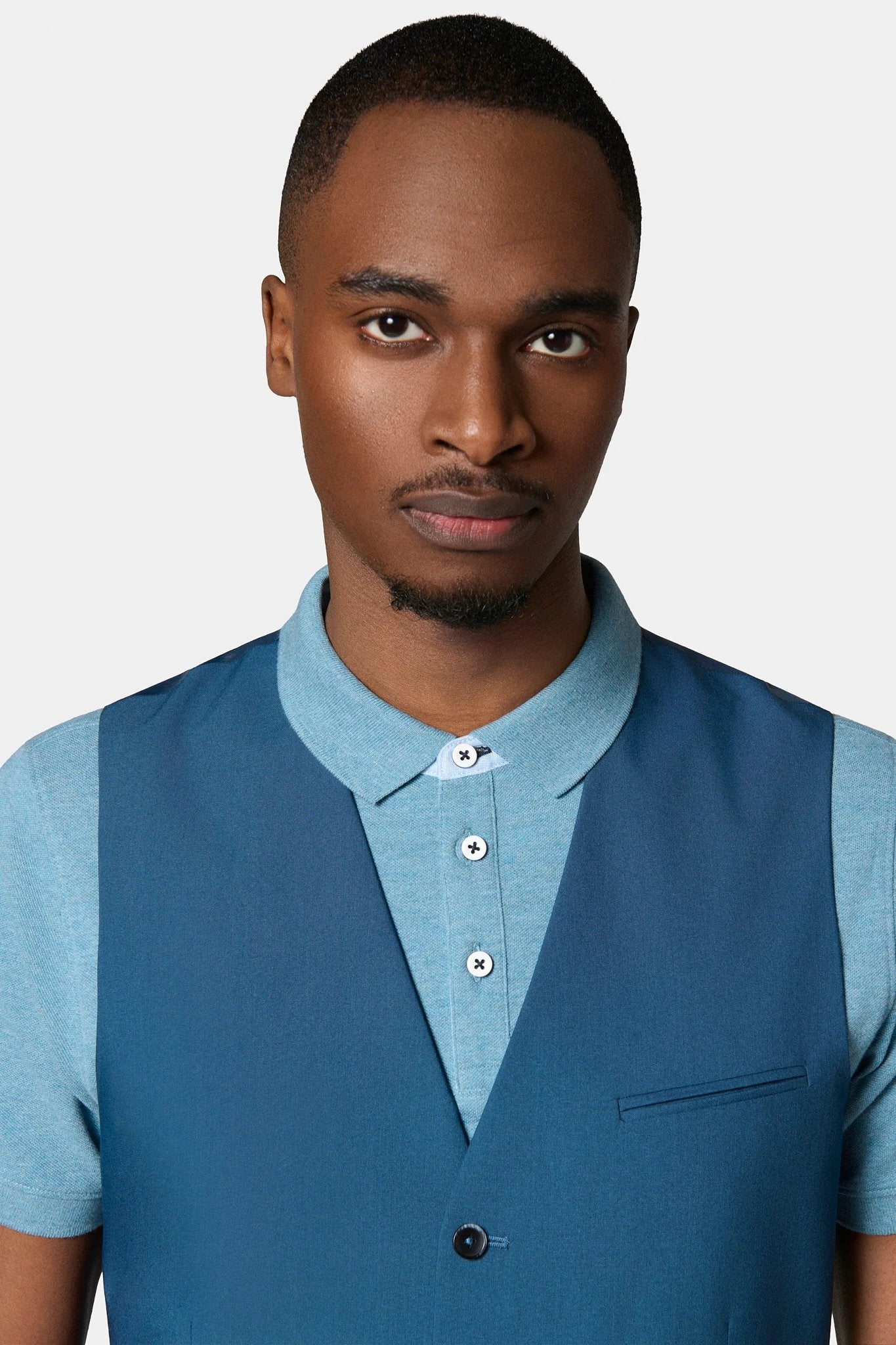 Gilet de costume sergé technique stretch Jerem, entièrement doublée, simple boutonnage vue 5
