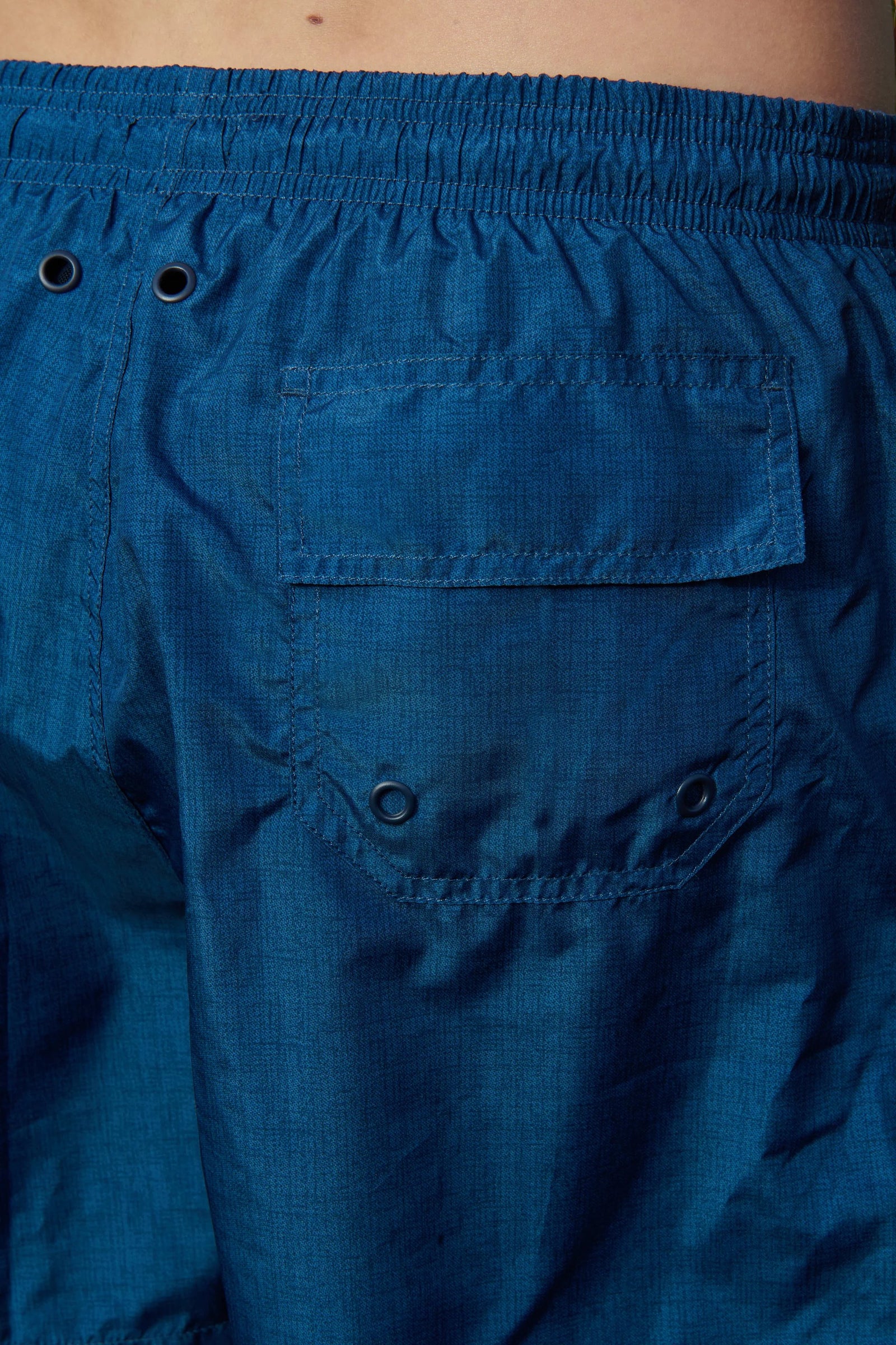Maillot de bain esprit chiné Jerem — bleu marine — détail poche arrière