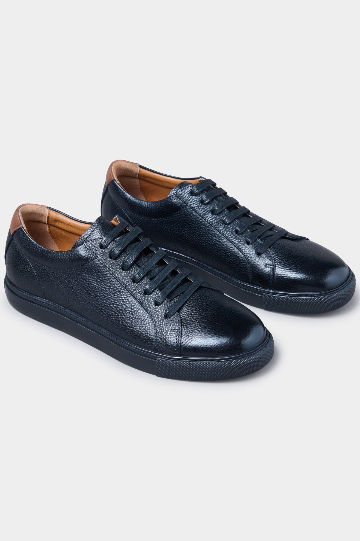 Zapatillas de piel con suela de goma