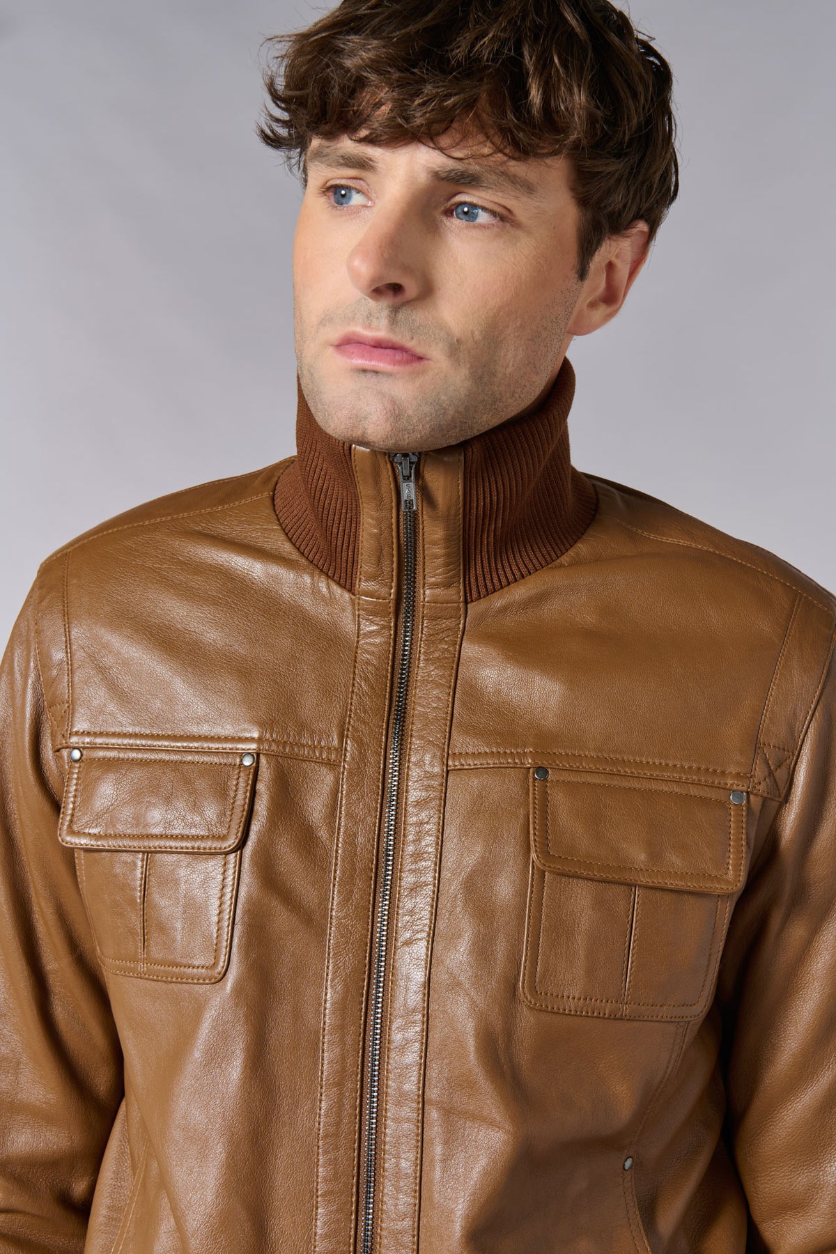 Blouson en cuir avec poches plaquées rabats Jerem vue 9