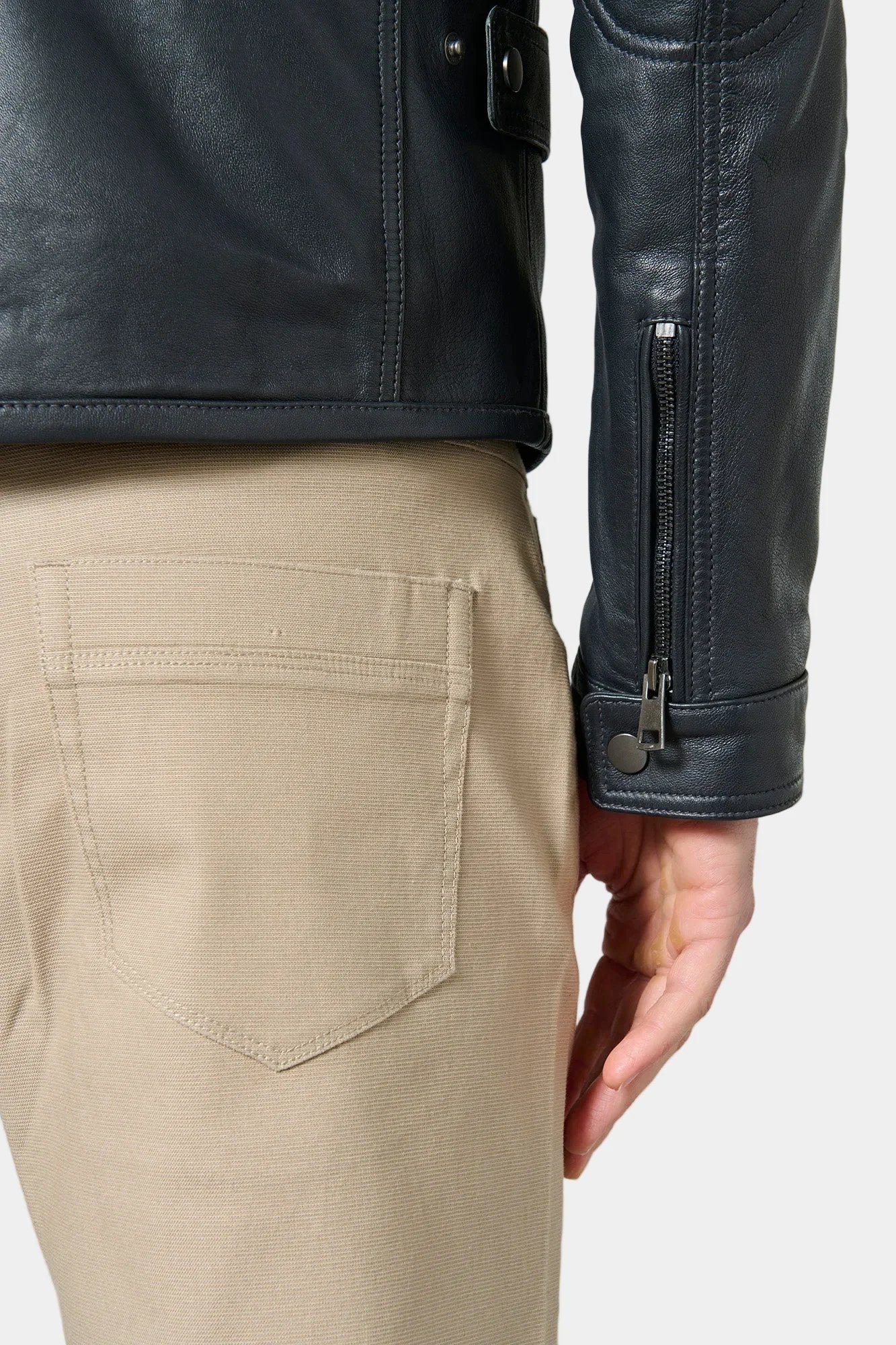 Blouson cuirs Chick Jerem, coupe ajustée vue 4