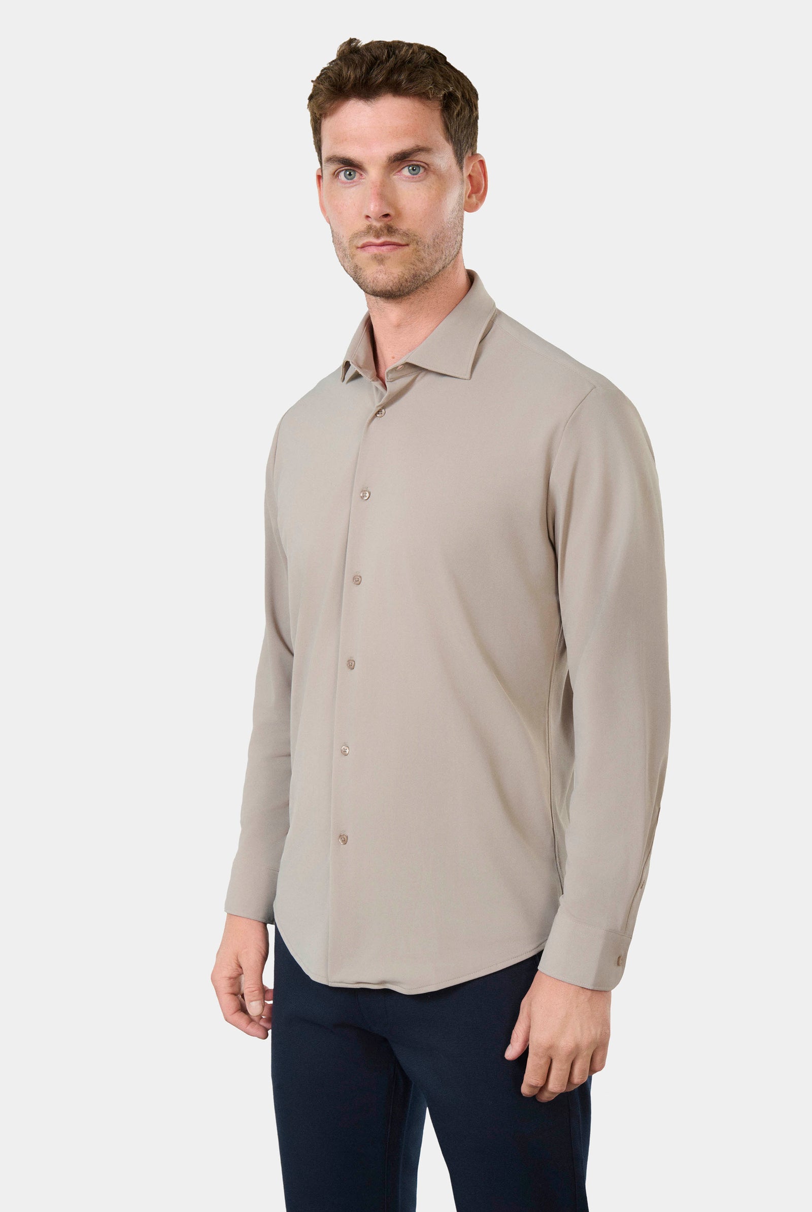 Chemise en matière stretch infroissable Slim fit ligne Activewear col semi-italien Jerem, col semi-italien