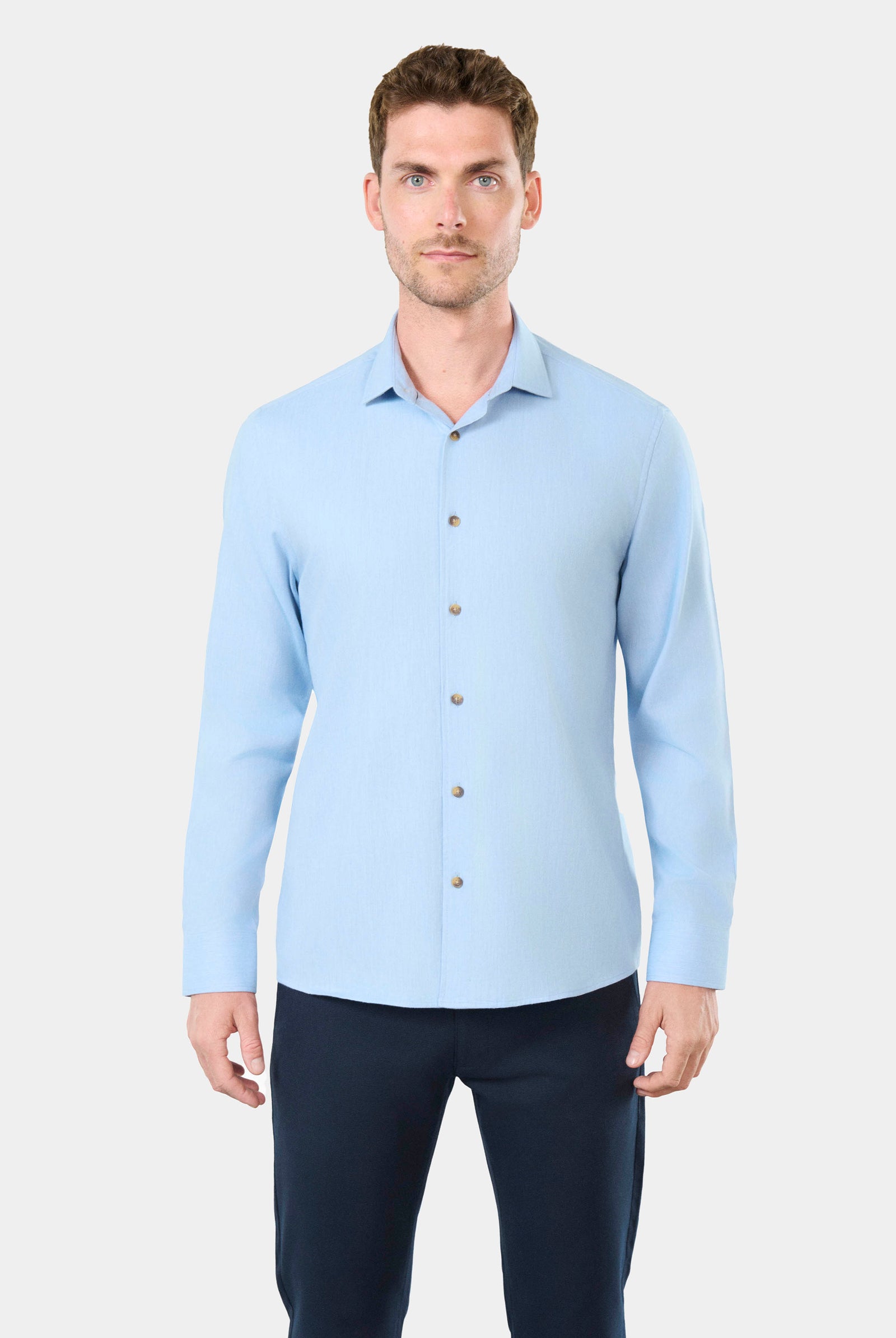 Twill de coton coupe confortable — Chemise Jerem, coupe confortable, col classique
