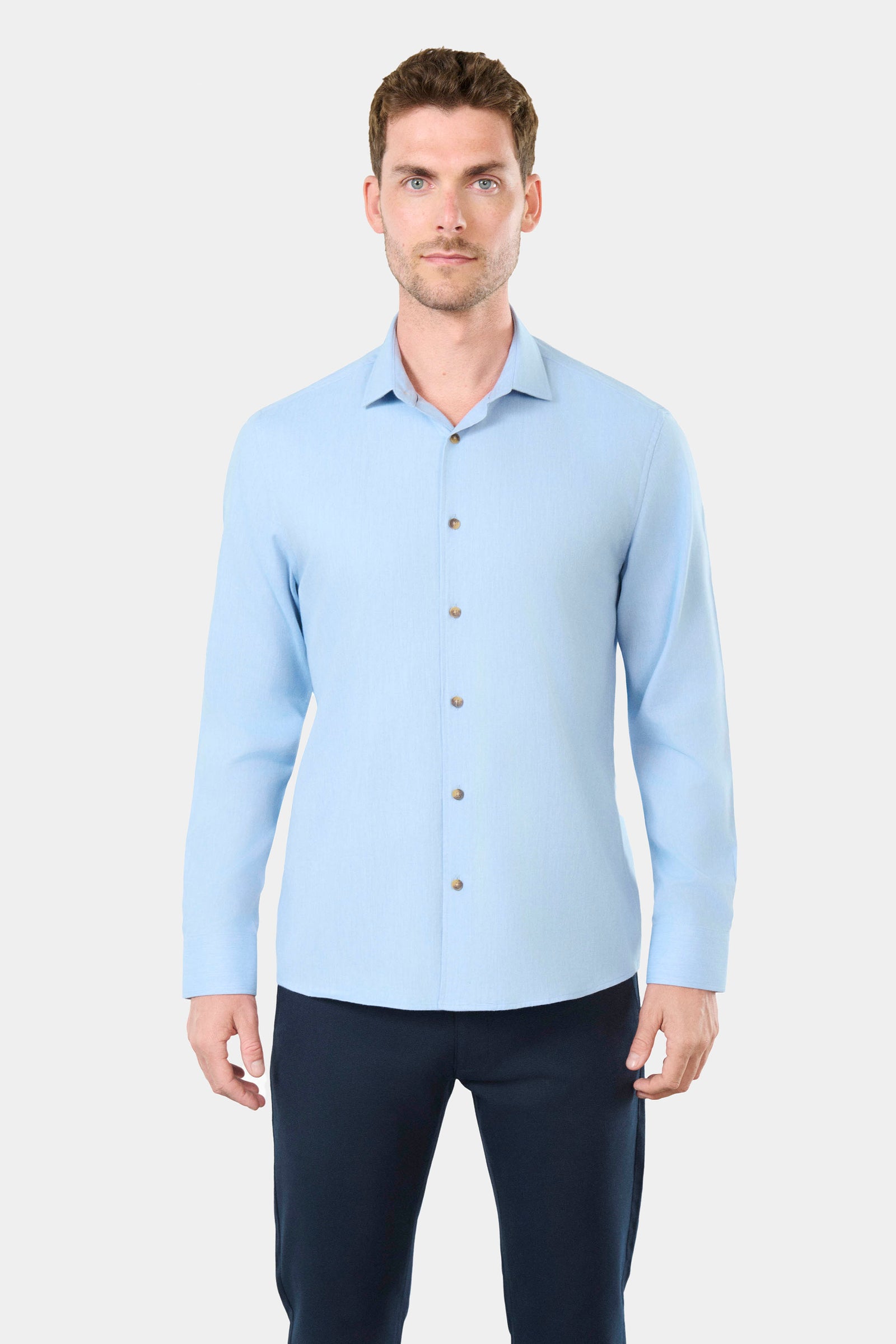 Twill de coton coupe confortable — Chemise Jerem, coupe confortable, col classique