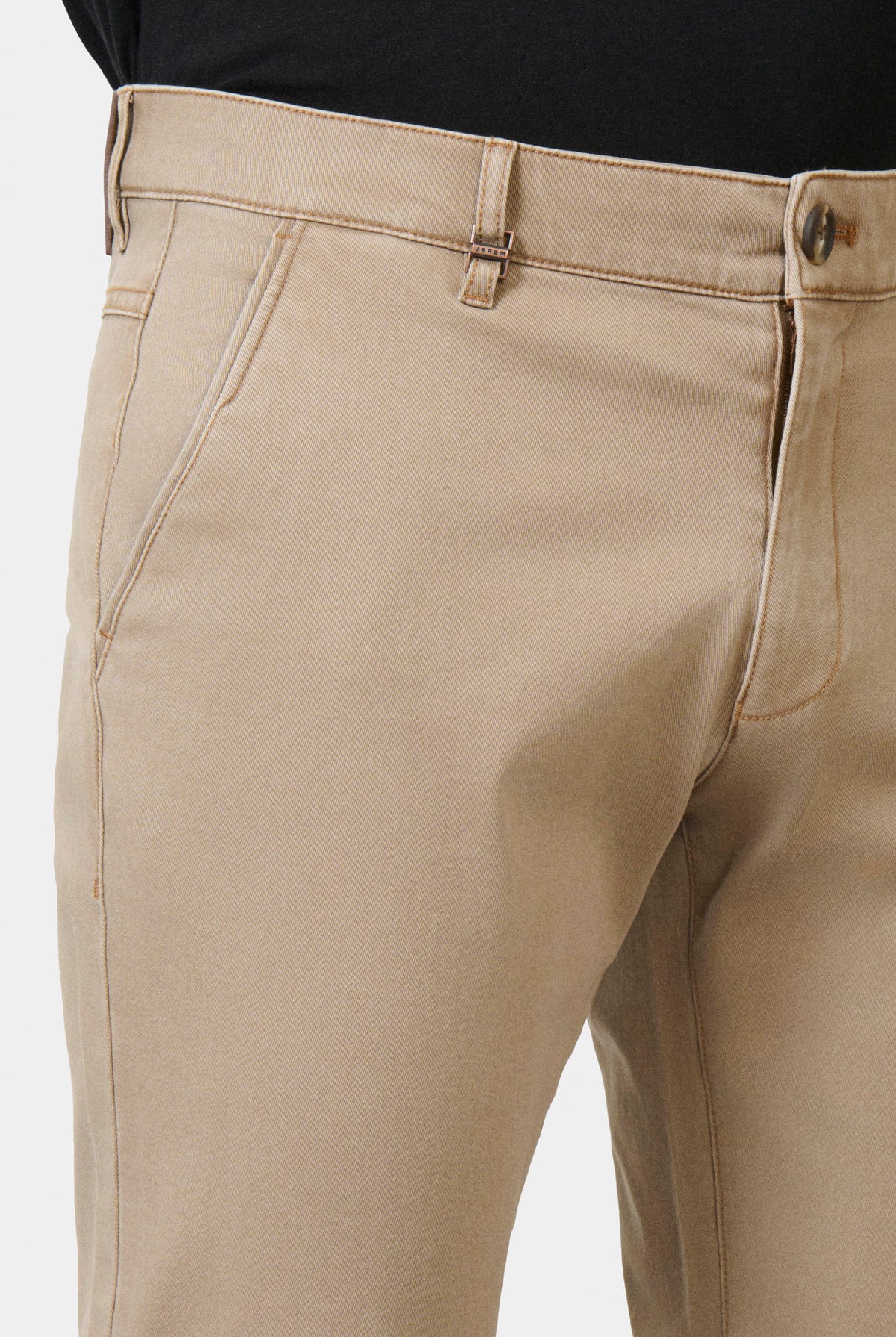 Pantalon décontracté, gabardine stretch lavée Jerem, poches italiennes vue 6