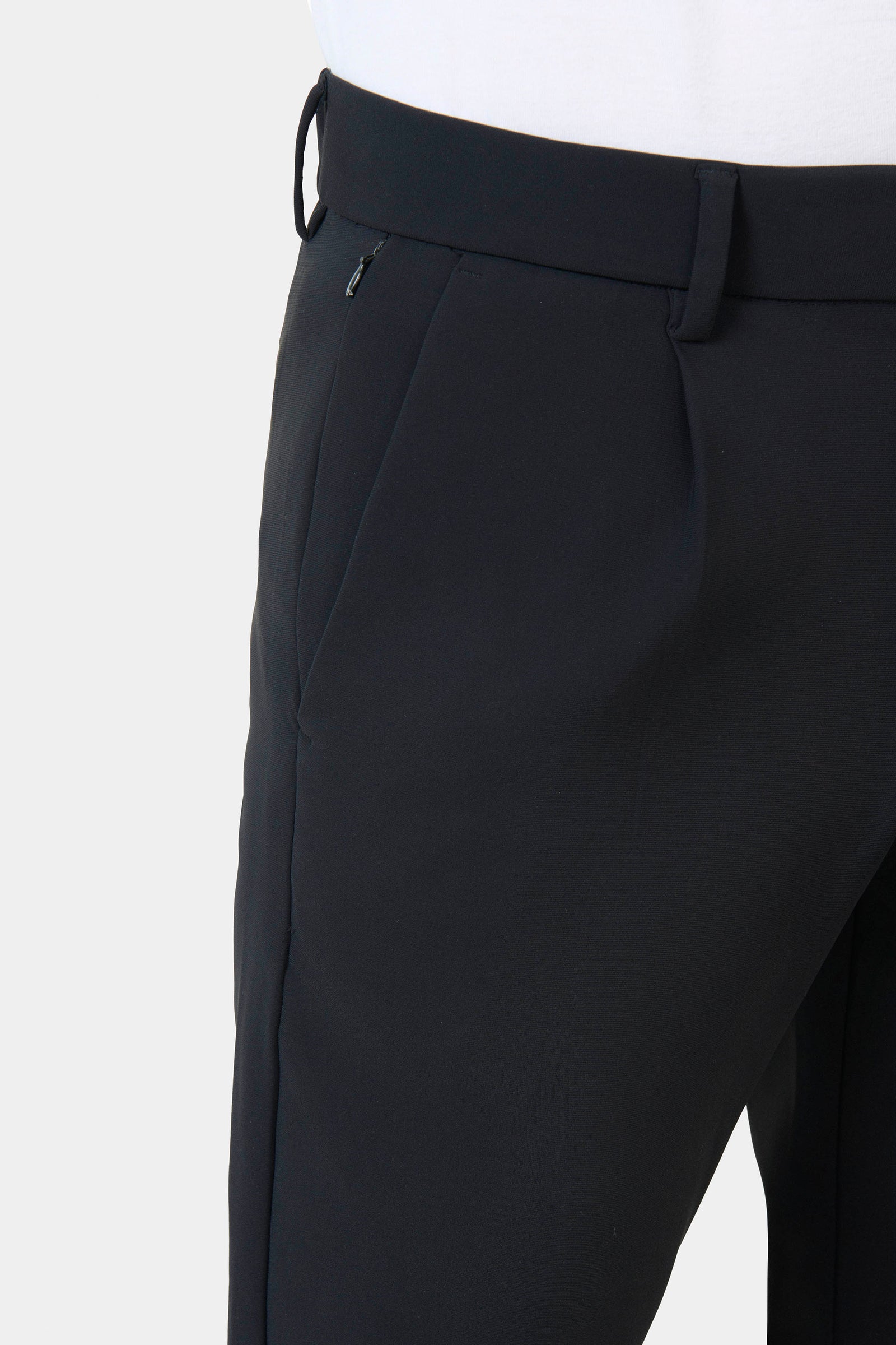 Pantalon performant, maille technique Jerem, coupe droite, poches italiennes