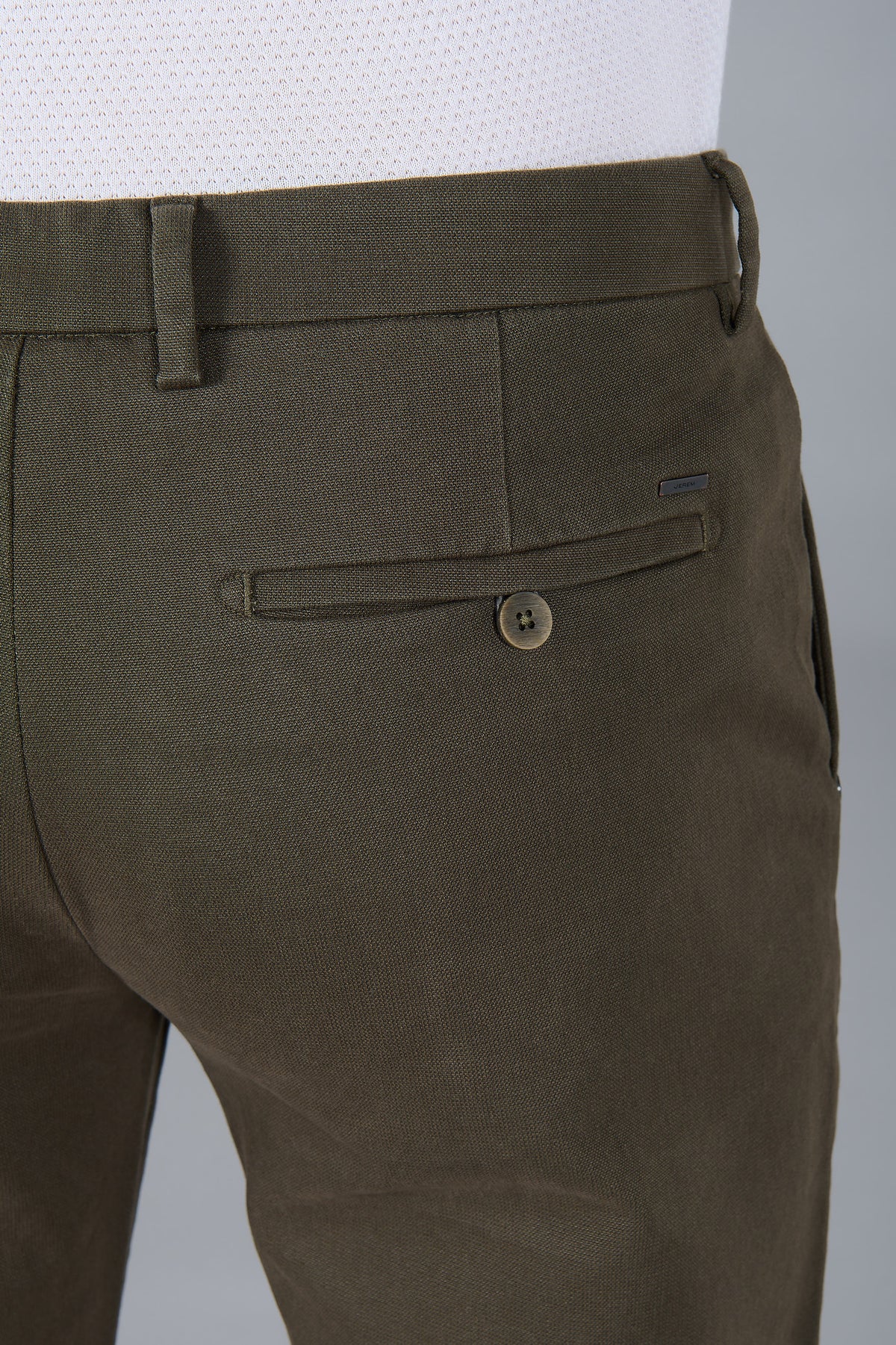Pantalon minimaliste en tricotine stretch micro-motif Jerem, coupe droite