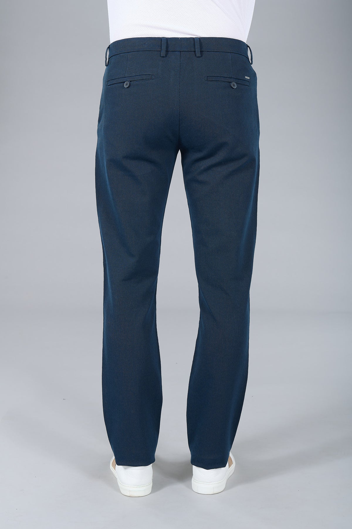 Pantalon minimaliste Jerem, coupe droite, poches italiennes