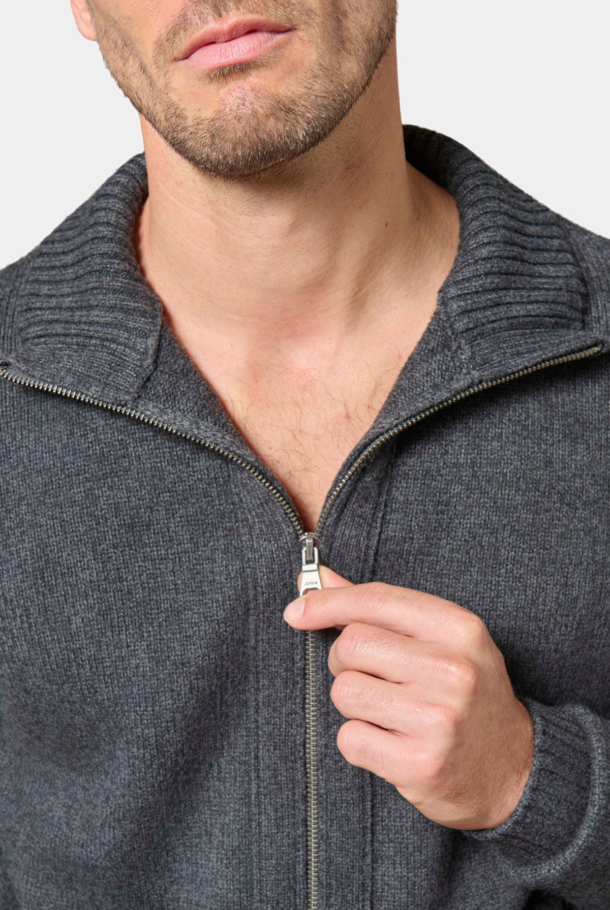 Zalkor zip-up stand-up collar cardigan Jerem view 2