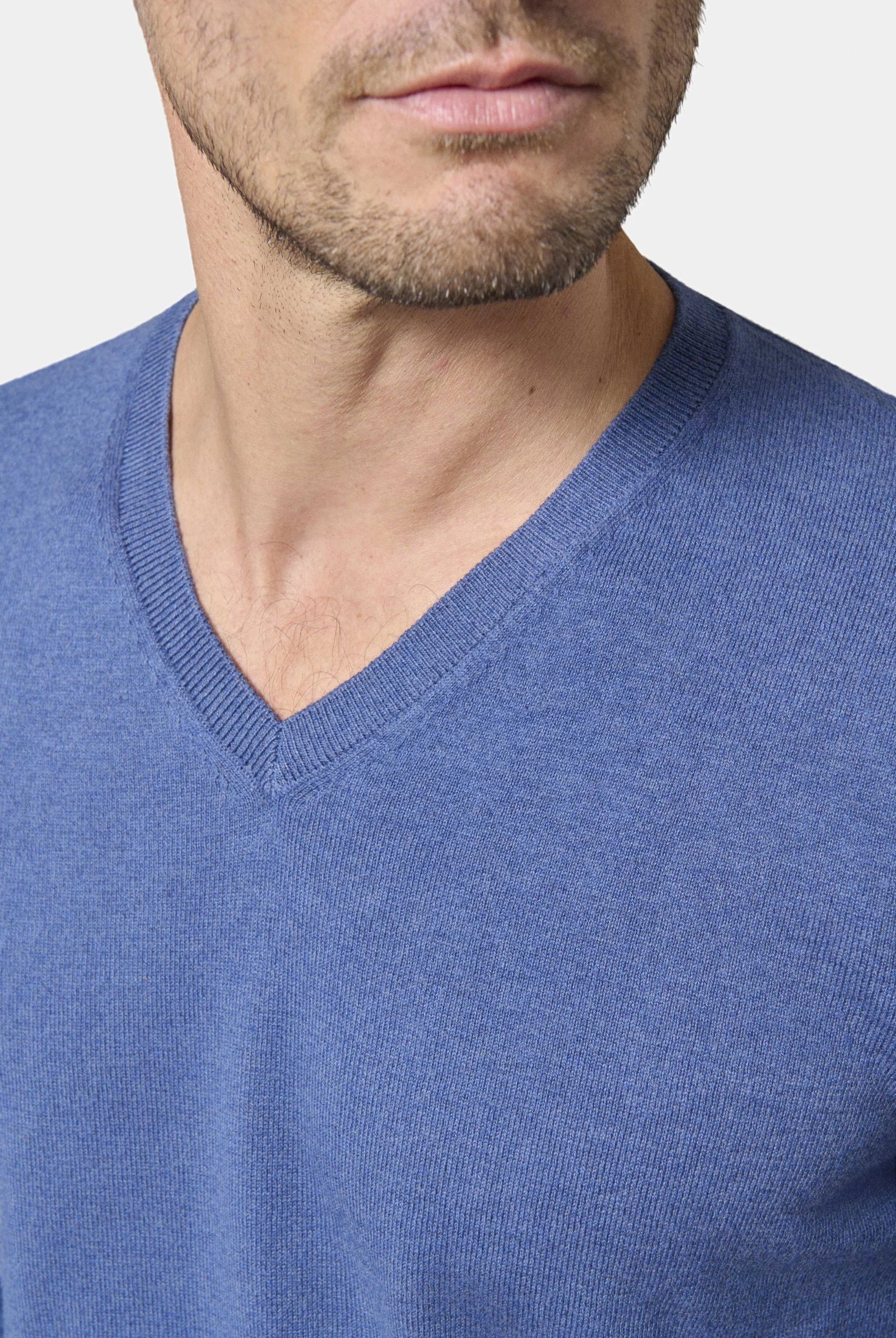 Pull col V coton Jerem