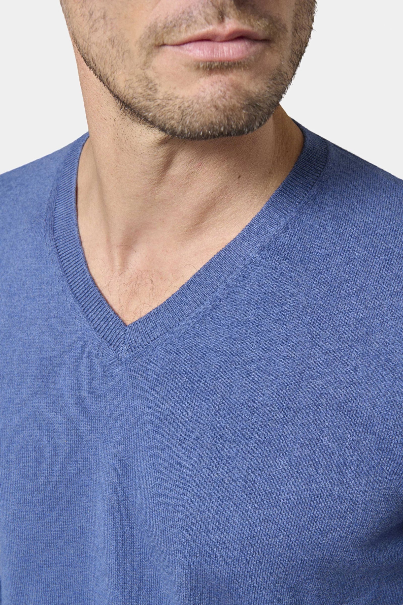 Pull col V coton Jerem