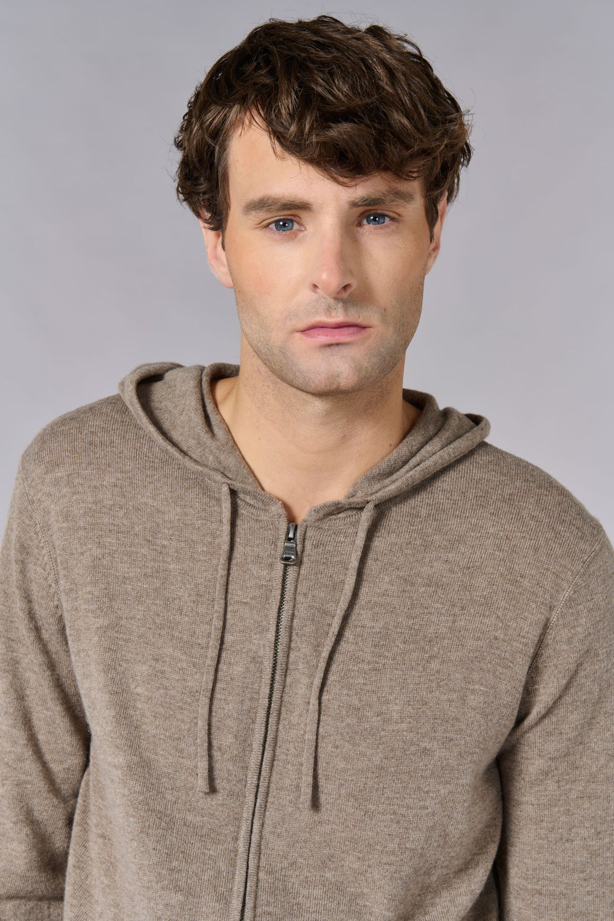 Gilet capuche capot Jerem vue 11