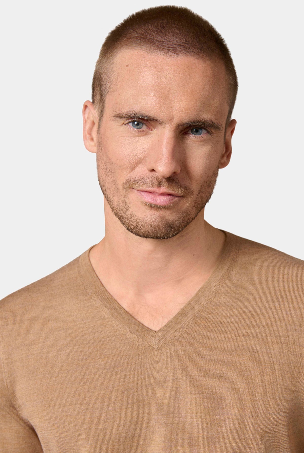 Pull Col V Maille jersey Paris Jerem vue 5