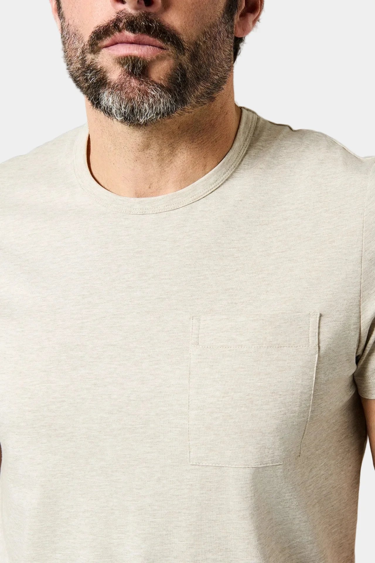 T-shirt col rond avec poche poitrine manches courtes eliot Jerem, coupe confortable, poche poitrine
