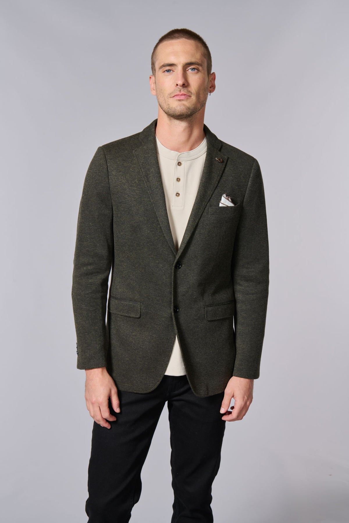 Laine vierge mélangée — Veste souple Jerem, poches passepoilées à rabat, poche poitrine