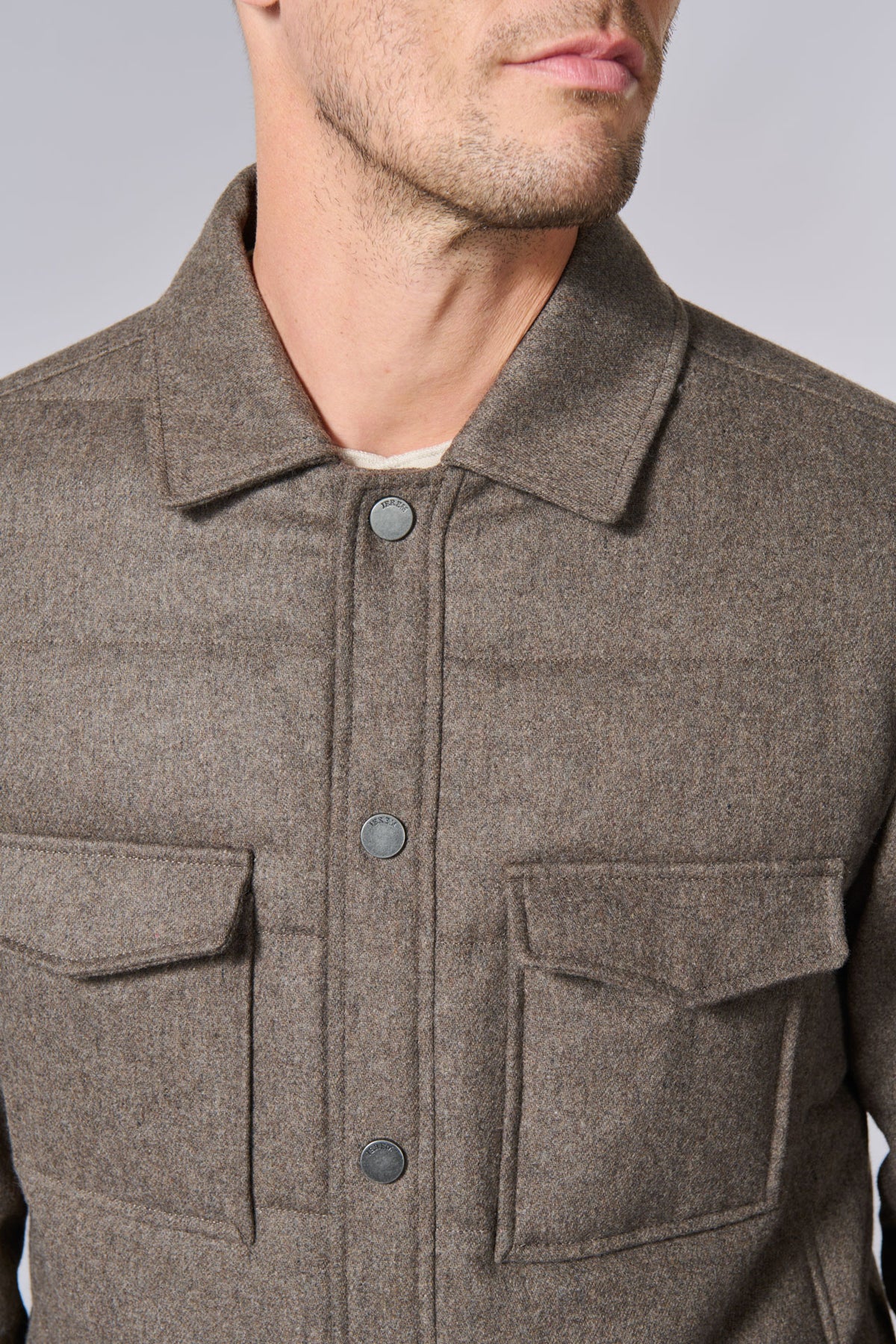 Veste matelassée, drap de laine recyclée Jerem, col chemise, entièrement doublée