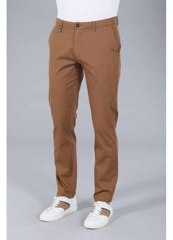 PANTALON EN GABARDINE DE COTON STRETCH 