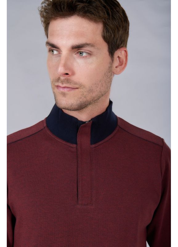 Plain polo with zip high neck