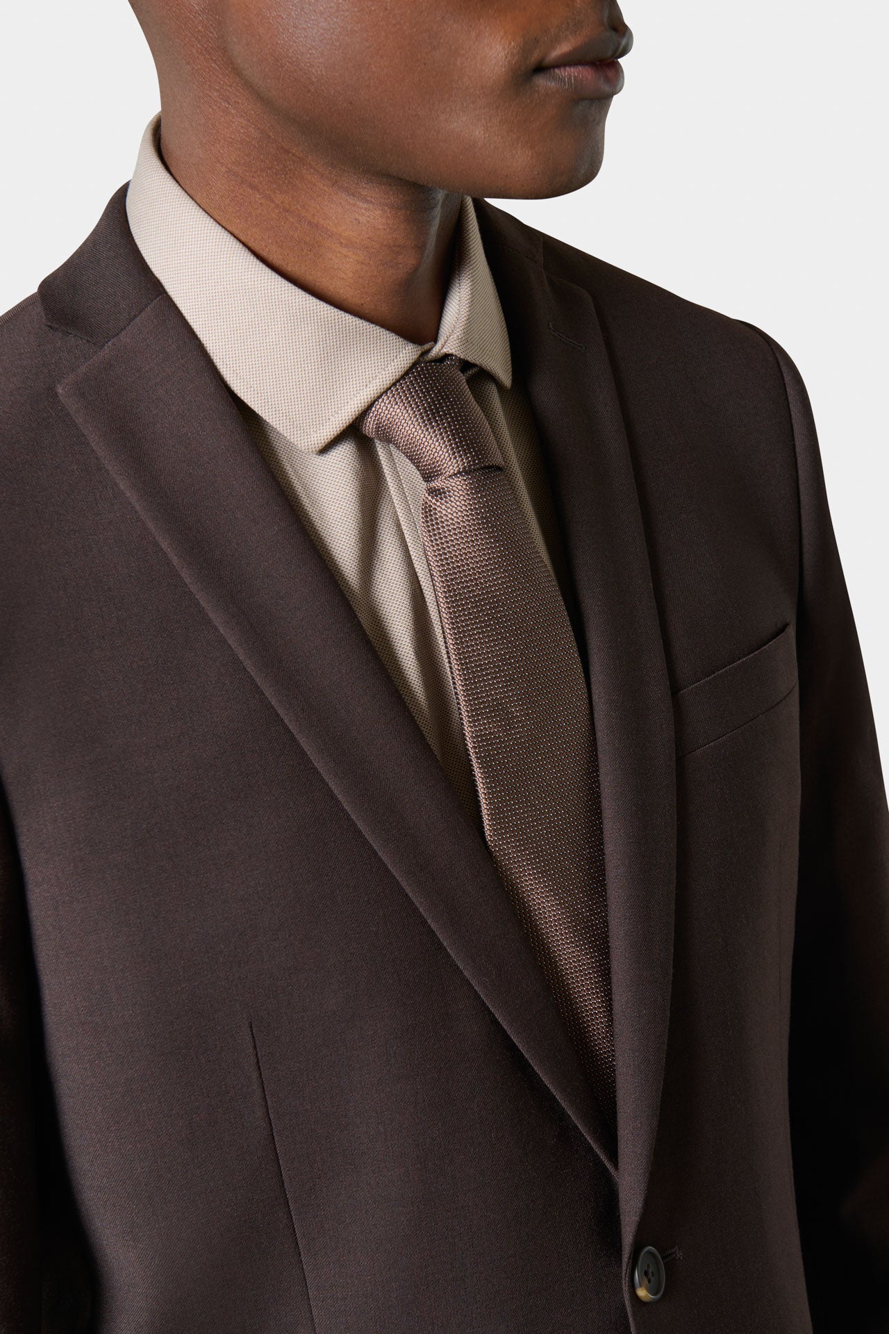 Pantalon de costume lavable en laine vierge marron