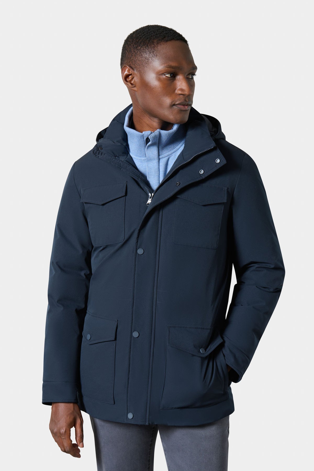 Parka con capucha cortaviento multibolsillos