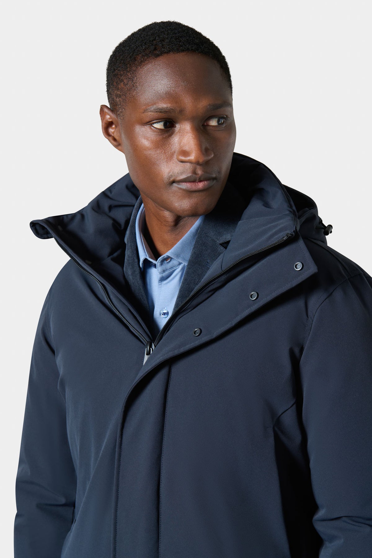 Parka à capuche homme bleu marine Jerem — détail du col et des boutons-pression