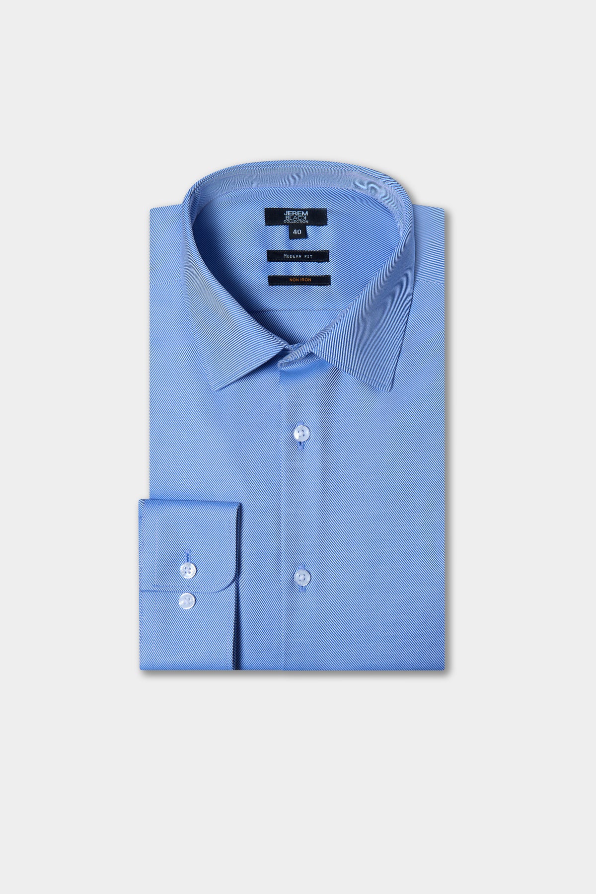 Camisa recta de rayas azules sin plancha