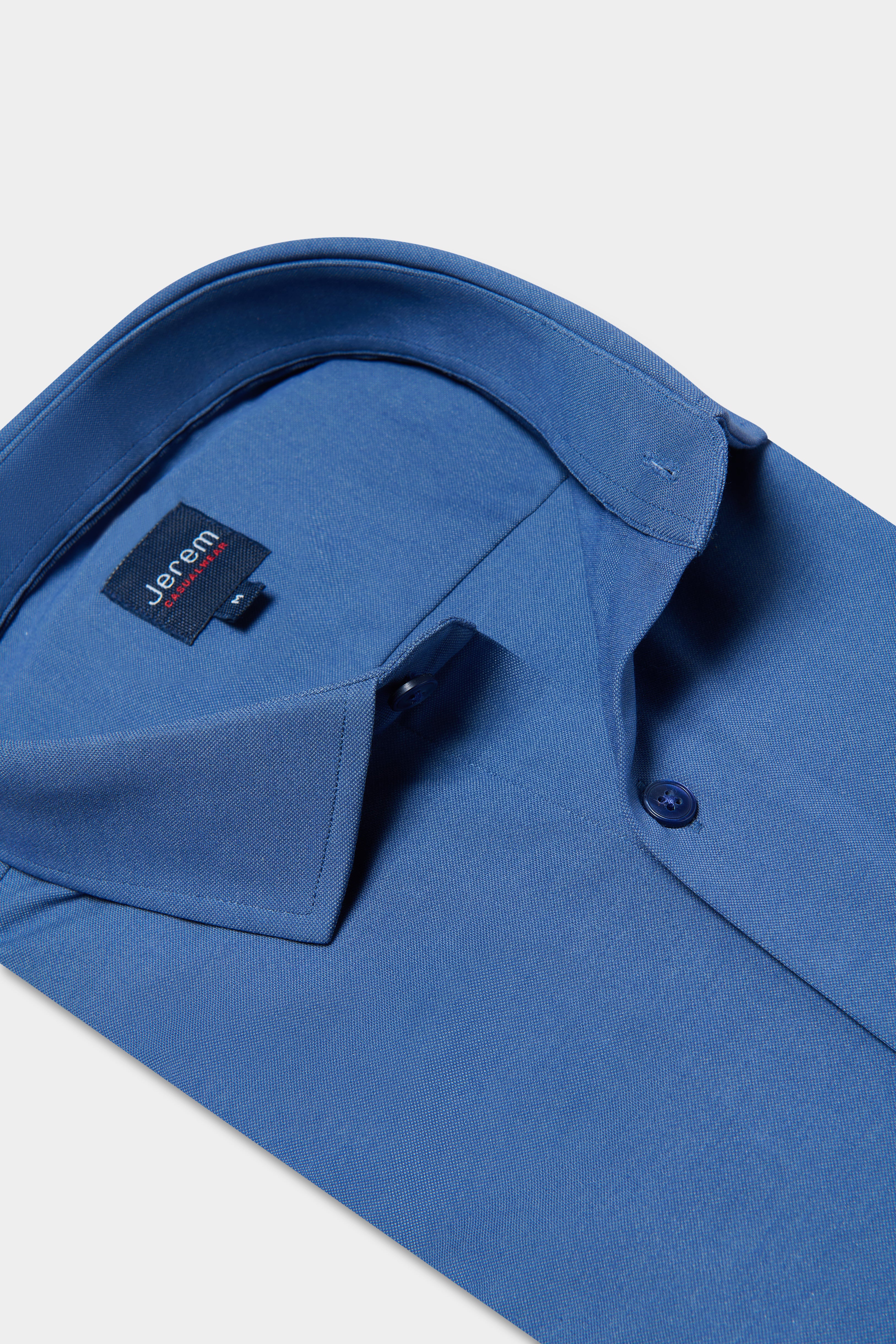 Vaquero recto en denim azul elástico