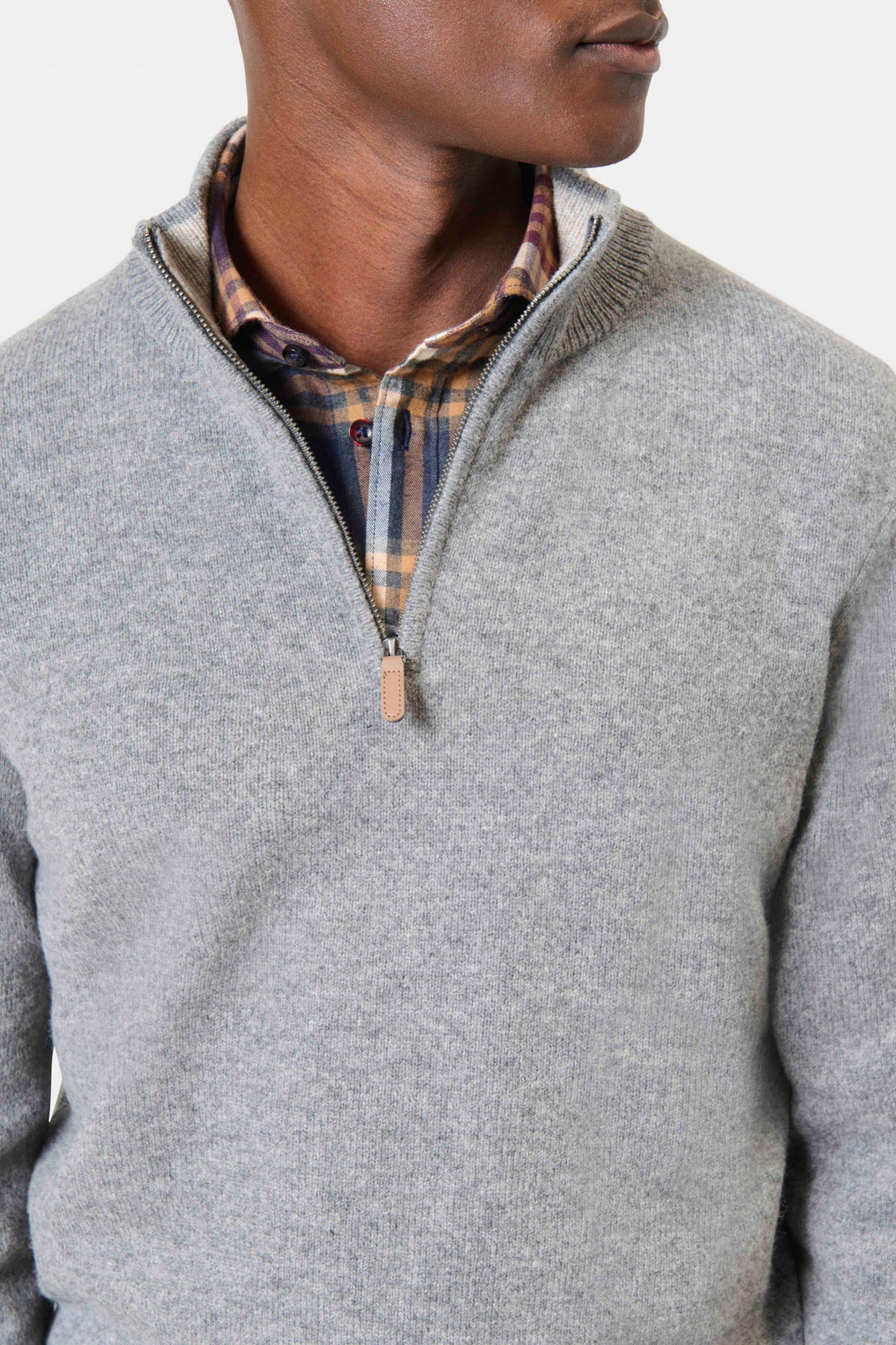 Pull col camionneur Numar — vue de face